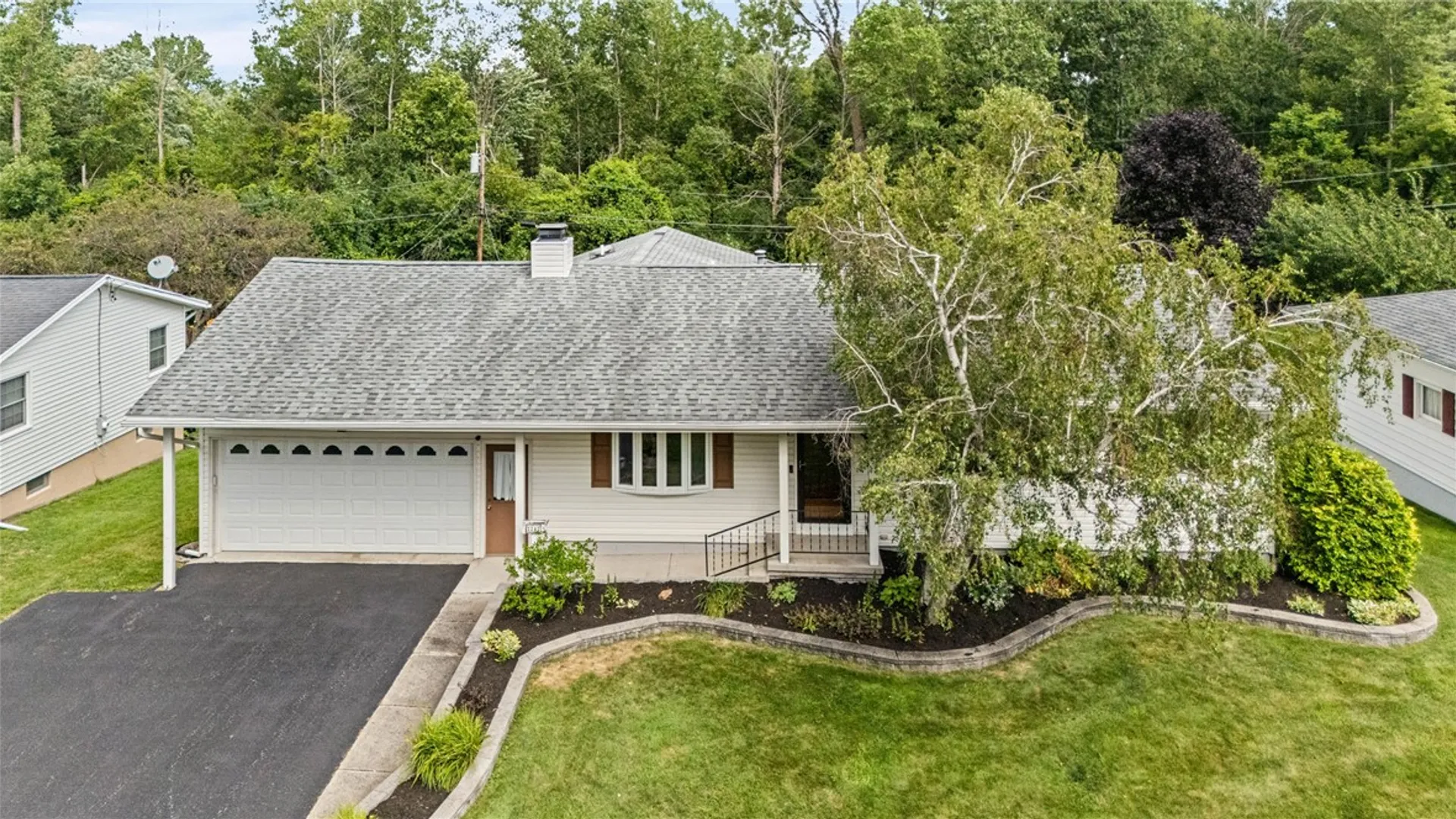 Property at 24 Noel Drive, Gates, NY 14606 45