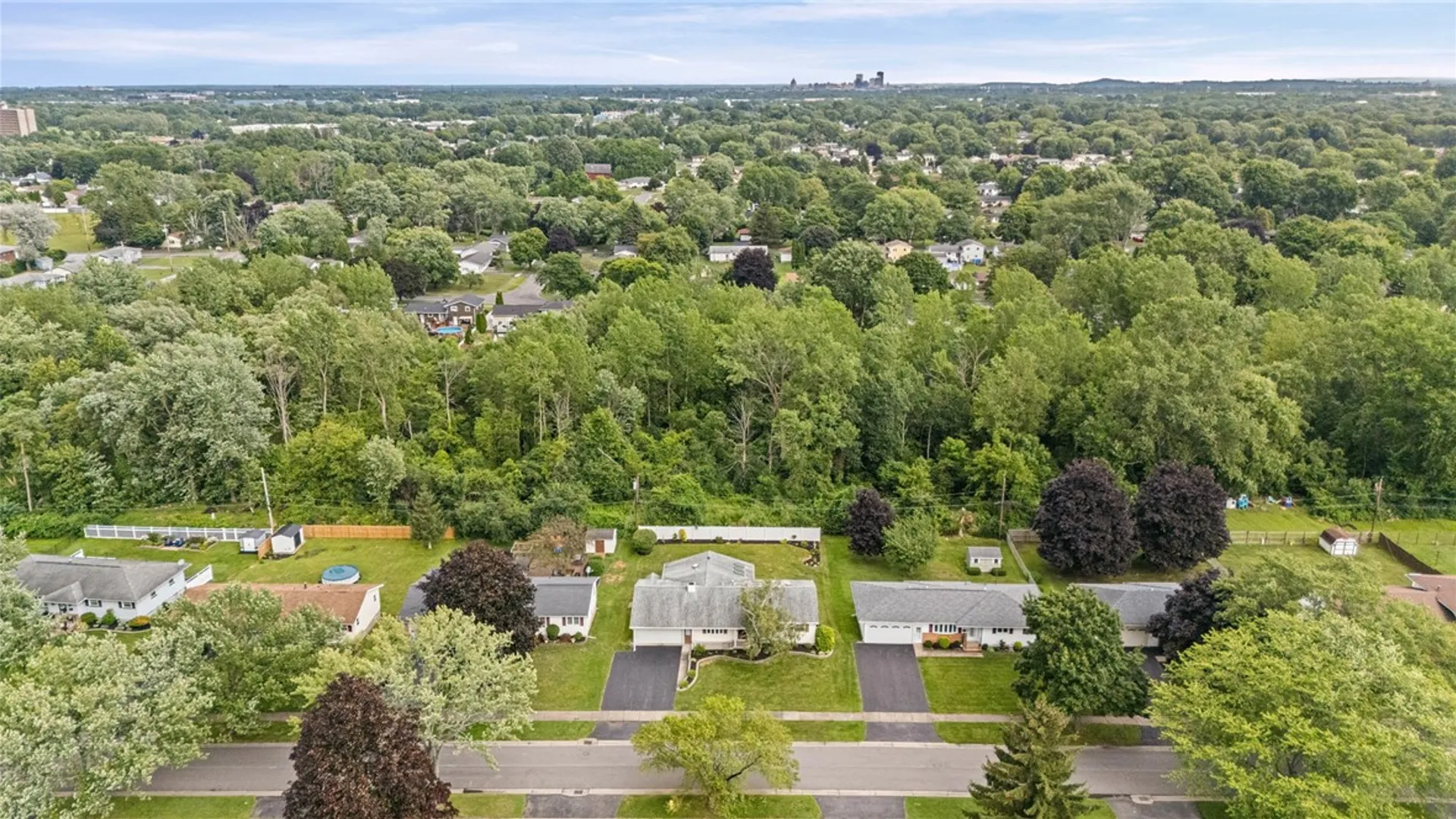 Property at 24 Noel Drive, Gates, NY 14606 48