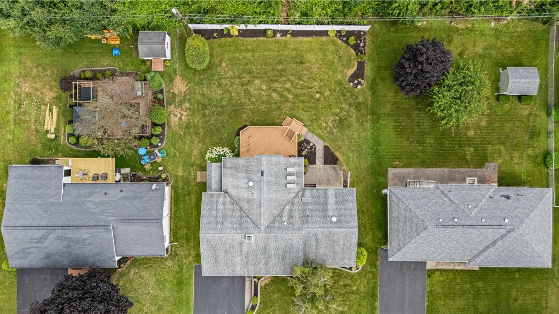 Property at 24 Noel Drive, Gates, NY 14606 49