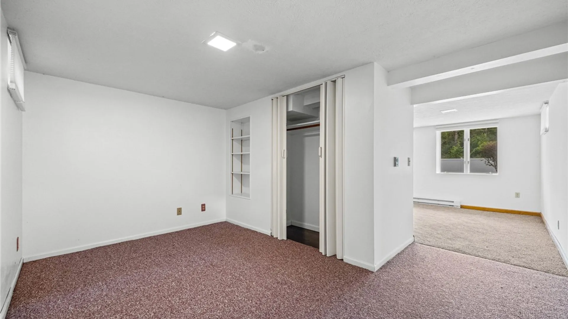 Property at 24 Noel Drive, Gates, NY 14606 32