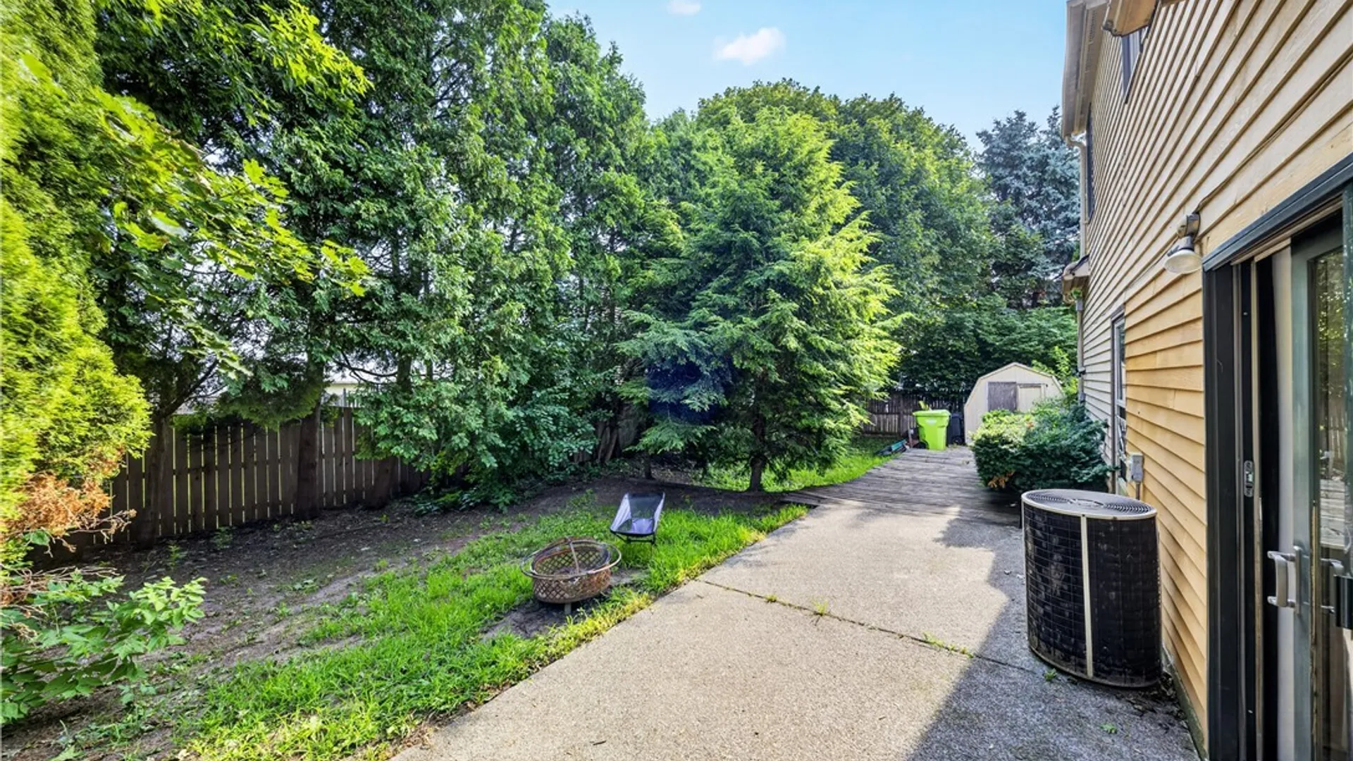 Property at 211 Schaffer Avenue, Salina, NY 13206 27
