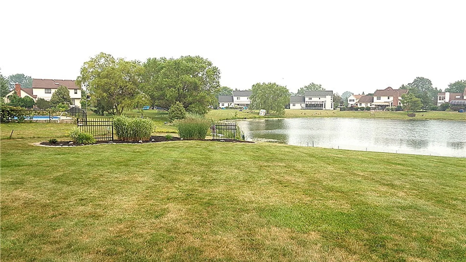 Property at 6171 Meadow Lakes Drive, Clarence, NY 14051 37