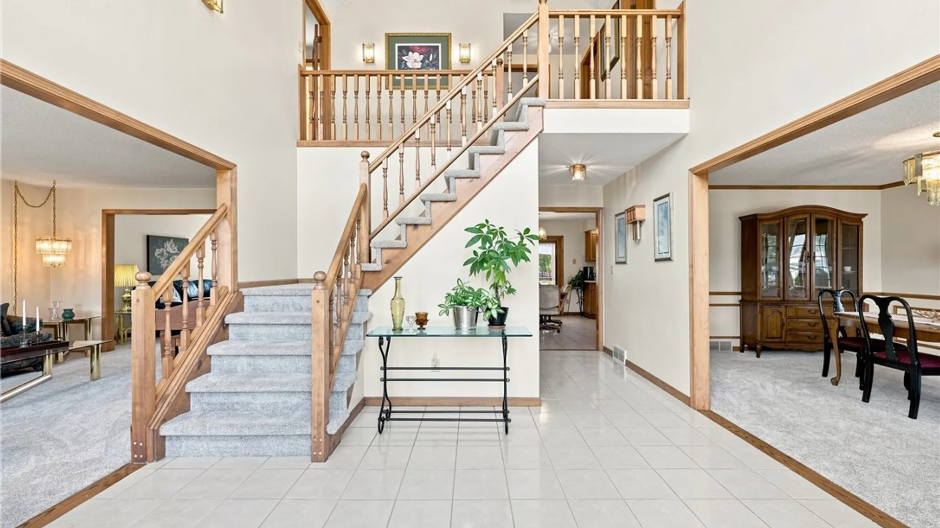 Property at 180 Enchanted, Lancaster, NY 14043 5