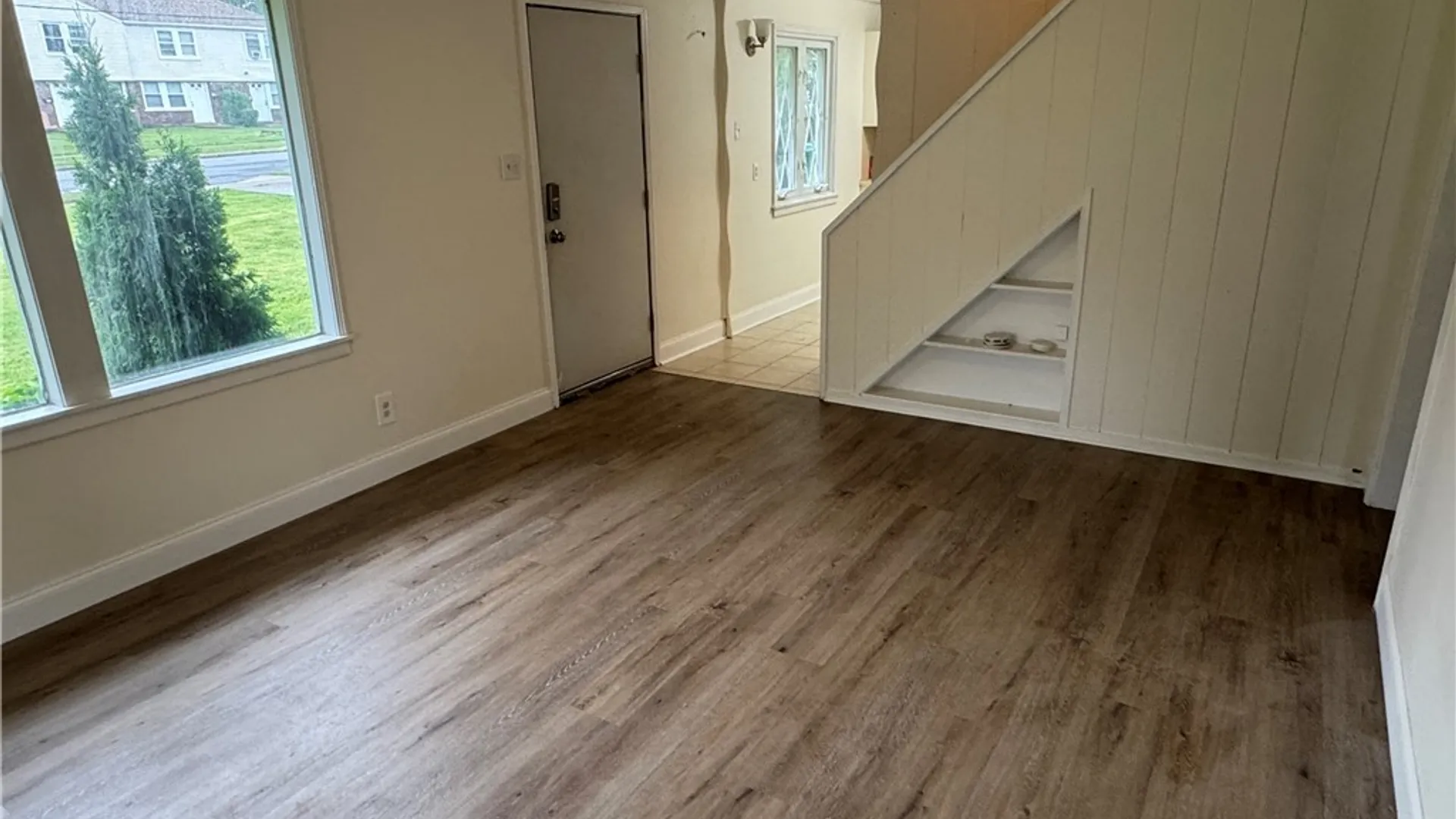 Property at 1427 Lafayette Avenue, Niagara Falls, NY 14305 10