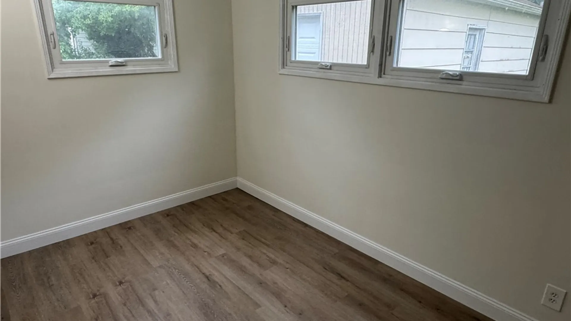 Property at 1427 Lafayette Avenue, Niagara Falls, NY 14305 13