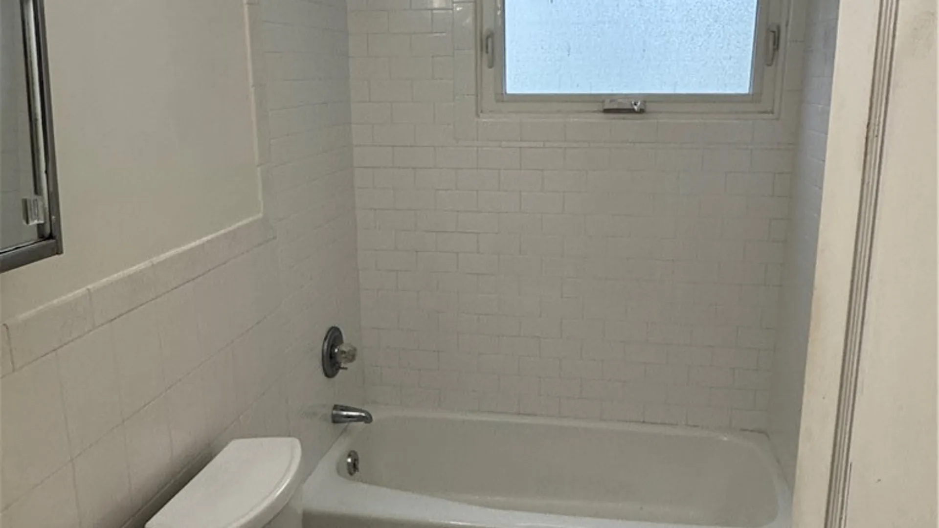 Property at 1427 Lafayette Avenue, Niagara Falls, NY 14305 15