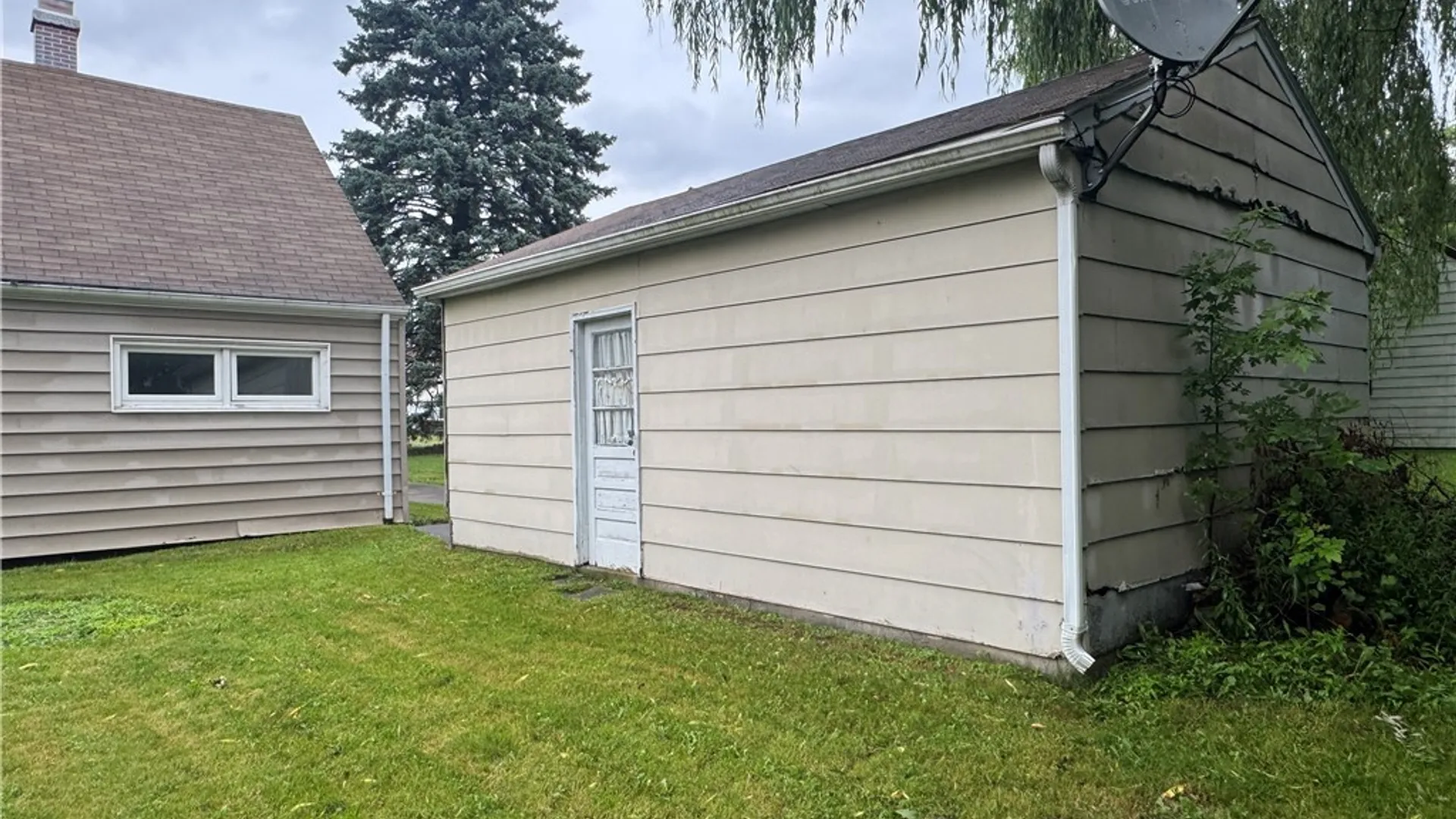 Property at 1427 Lafayette Avenue, Niagara Falls, NY 14305 26