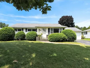 Property at 38 Stanridge Court, Irondequoit, NY 14617