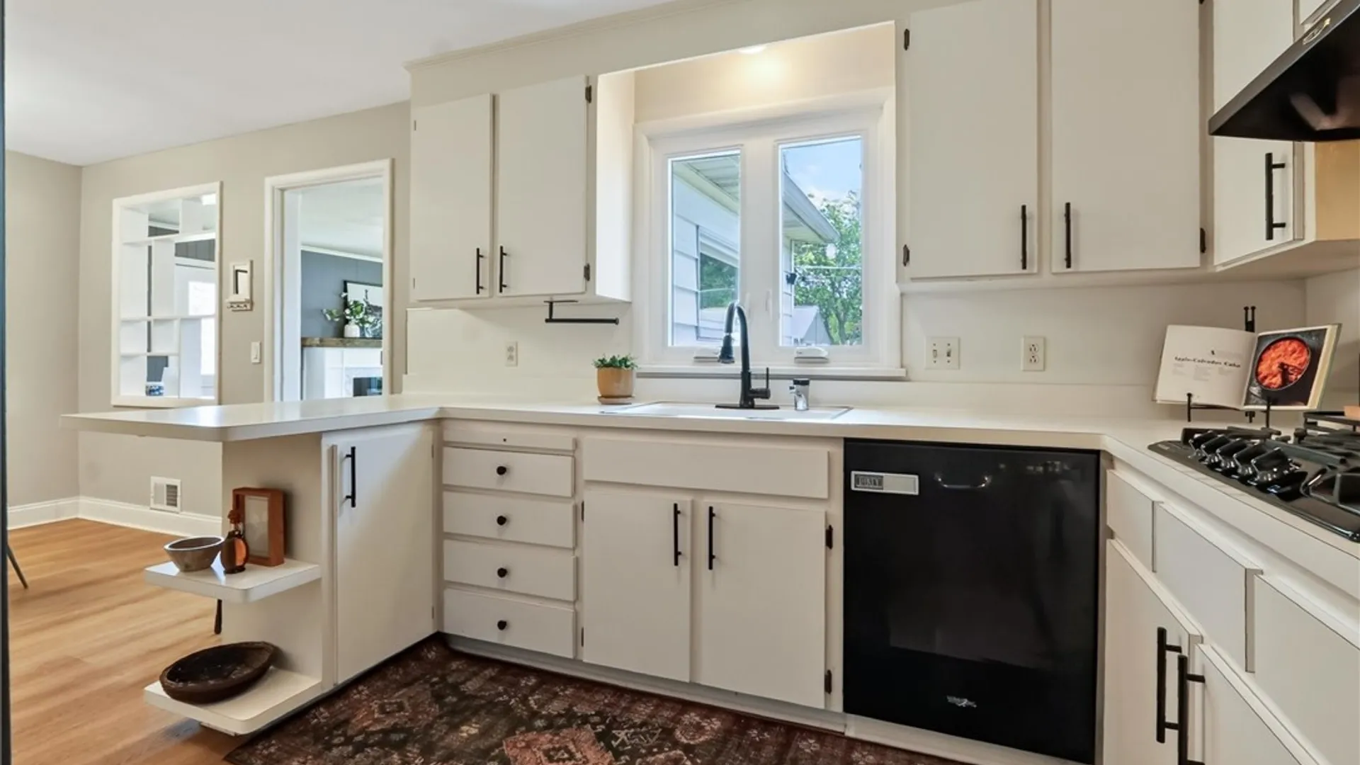 Property at 38 Stanridge Court, Irondequoit, NY 14617 3