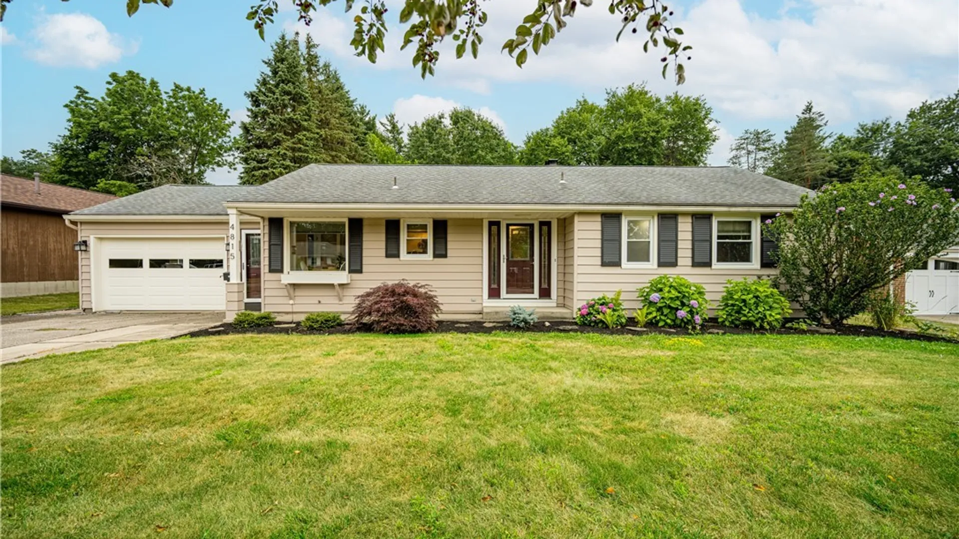 Property at 4815 Crestwood Drive, Hamburg, NY 14075 2