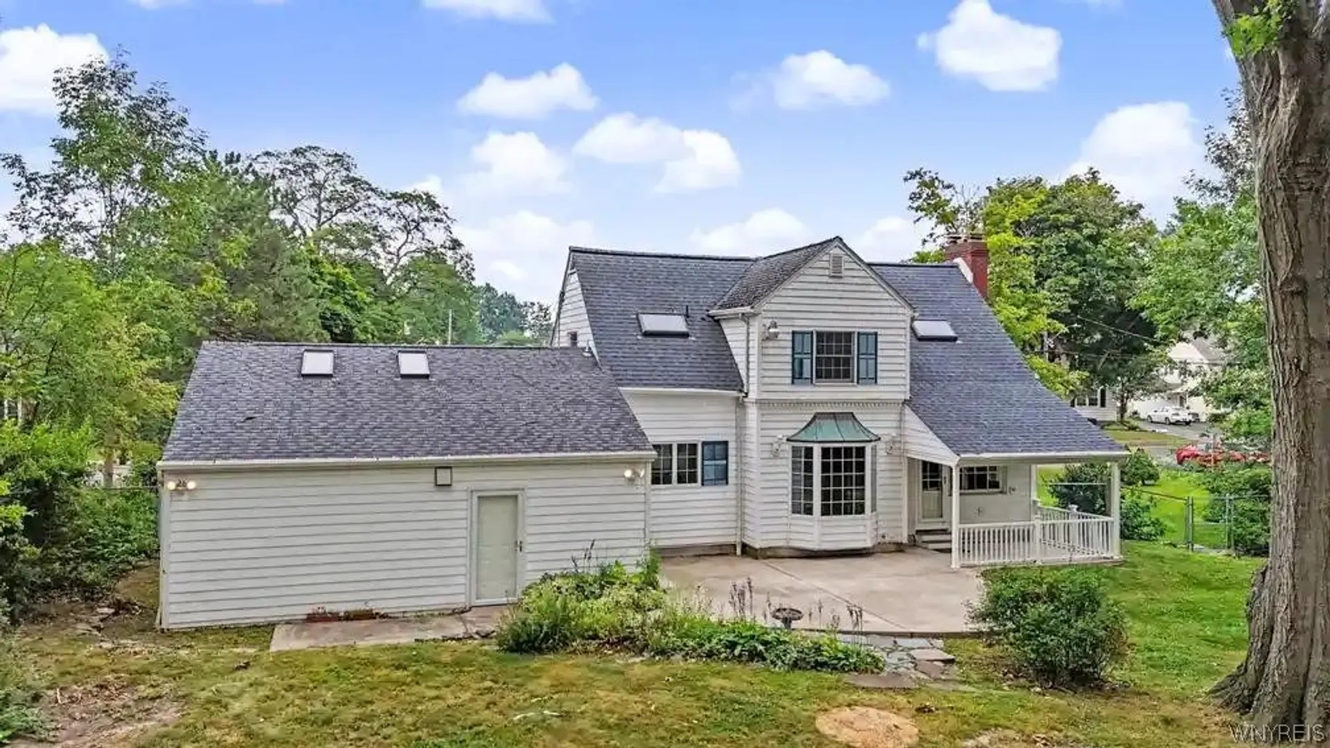 Property at 758 Pasadena Avenue, Niagara Falls, NY 14304 7