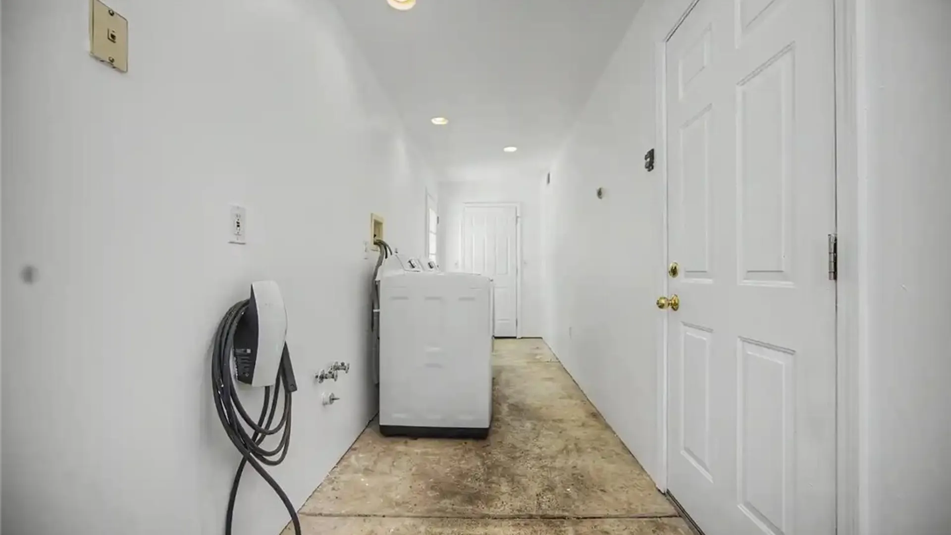 Property at 758 Pasadena Avenue, Niagara Falls, NY 14304 33