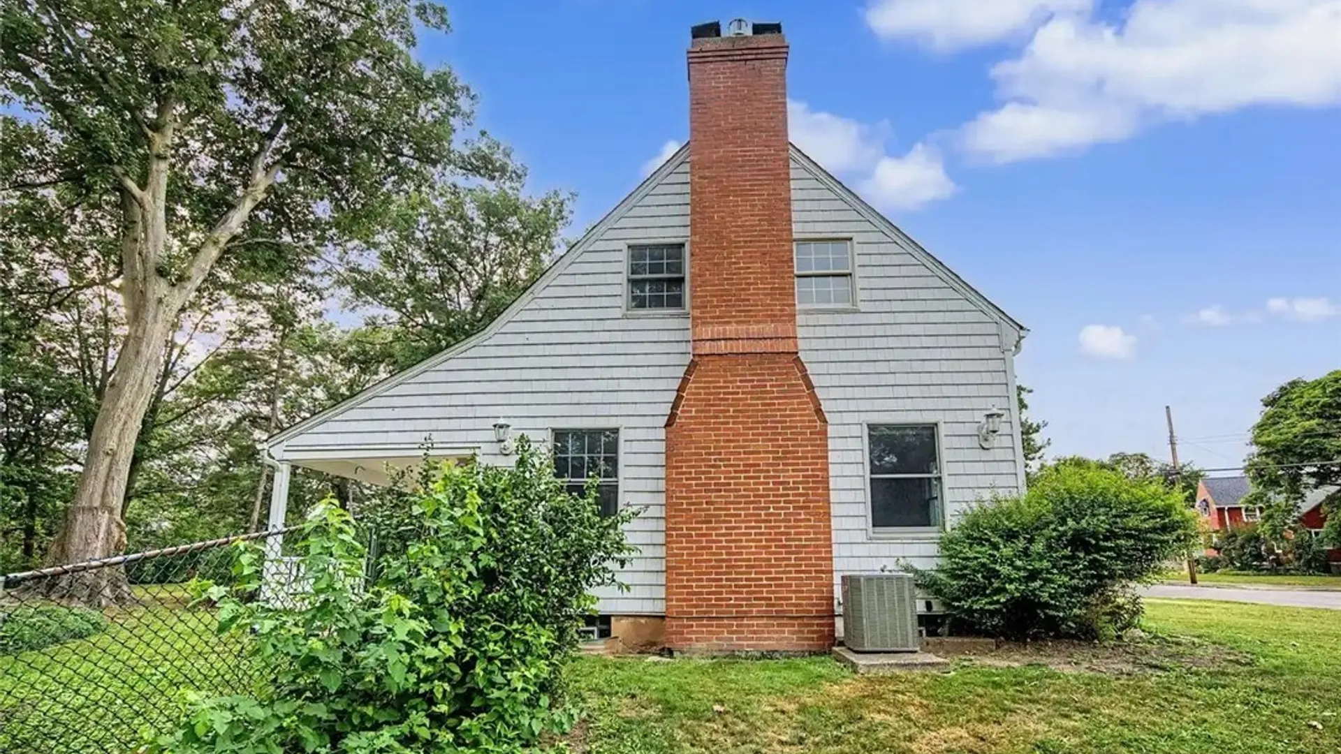 Property at 758 Pasadena Avenue, Niagara Falls, NY 14304 6
