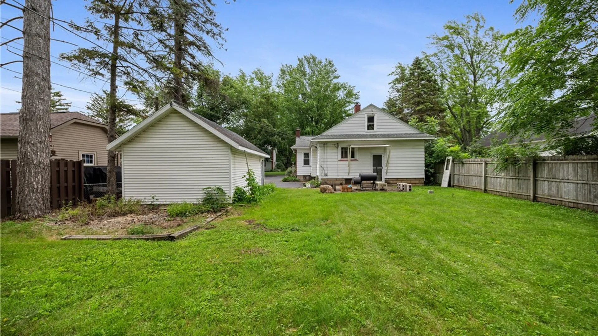 Property at 11 Ruth, Chili, NY 14624 22