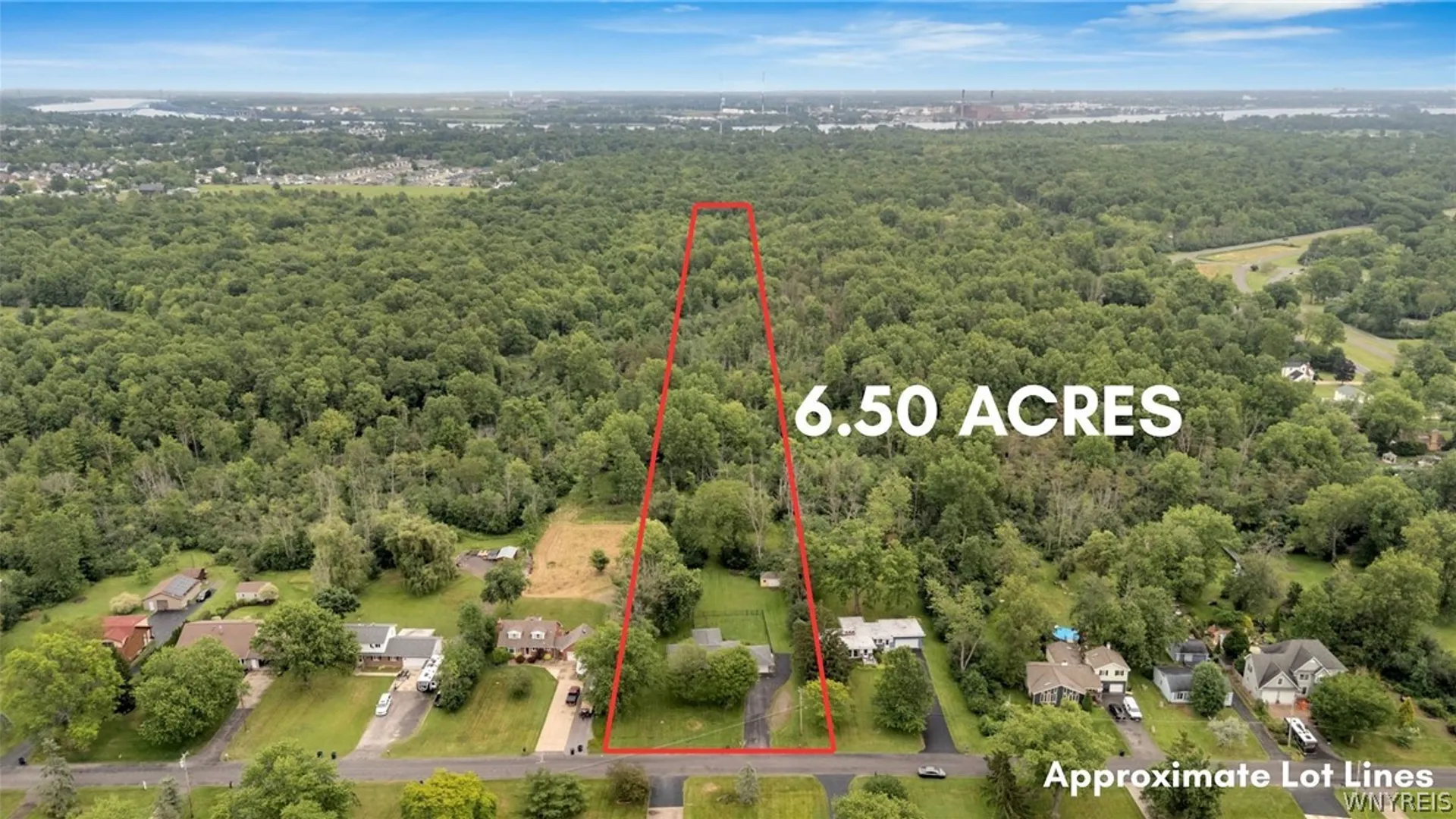 Property at 597 Alt Boulevard, Grand Island, NY 14072 31