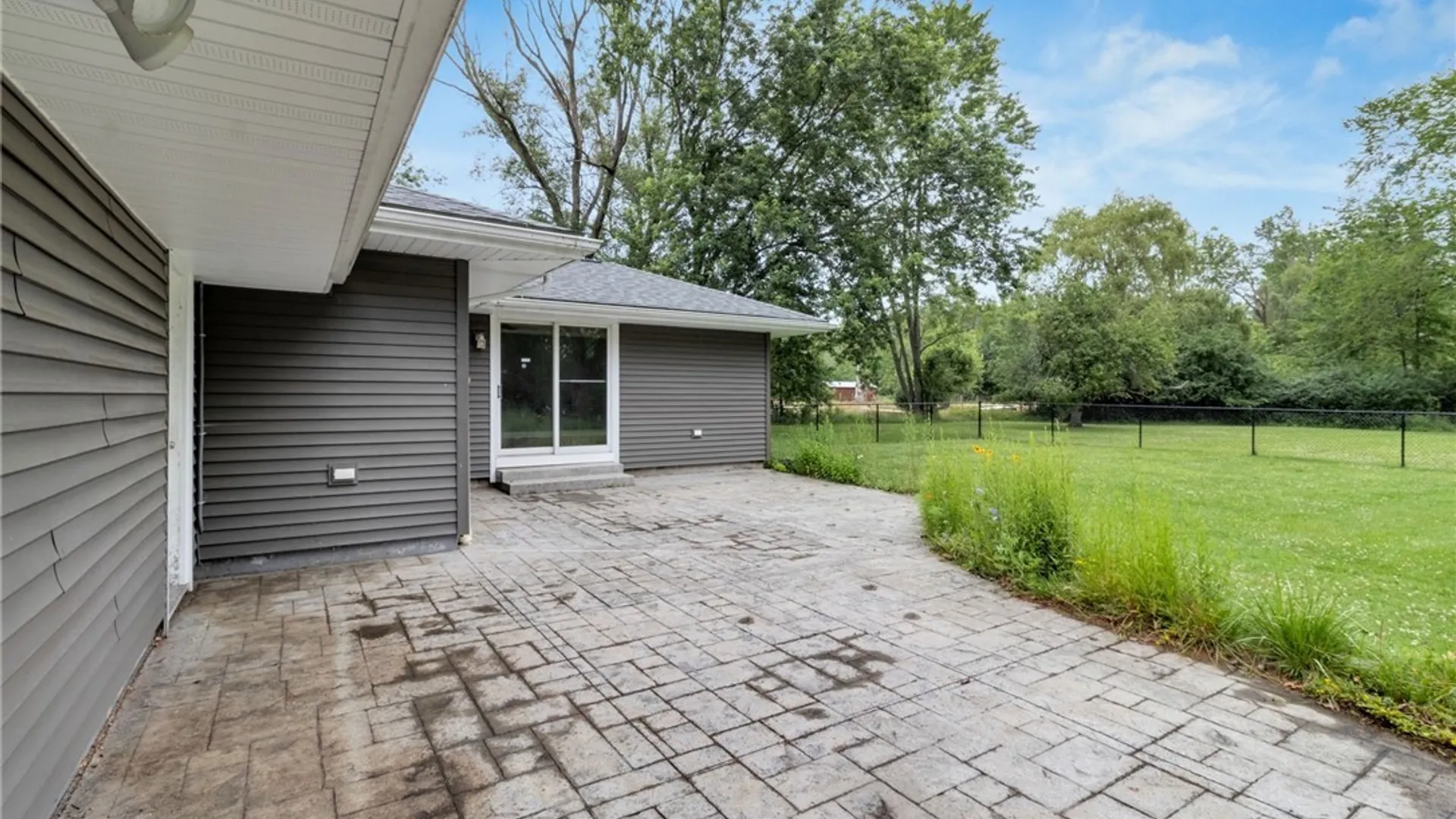 Property at 597 Alt Boulevard, Grand Island, NY 14072 29
