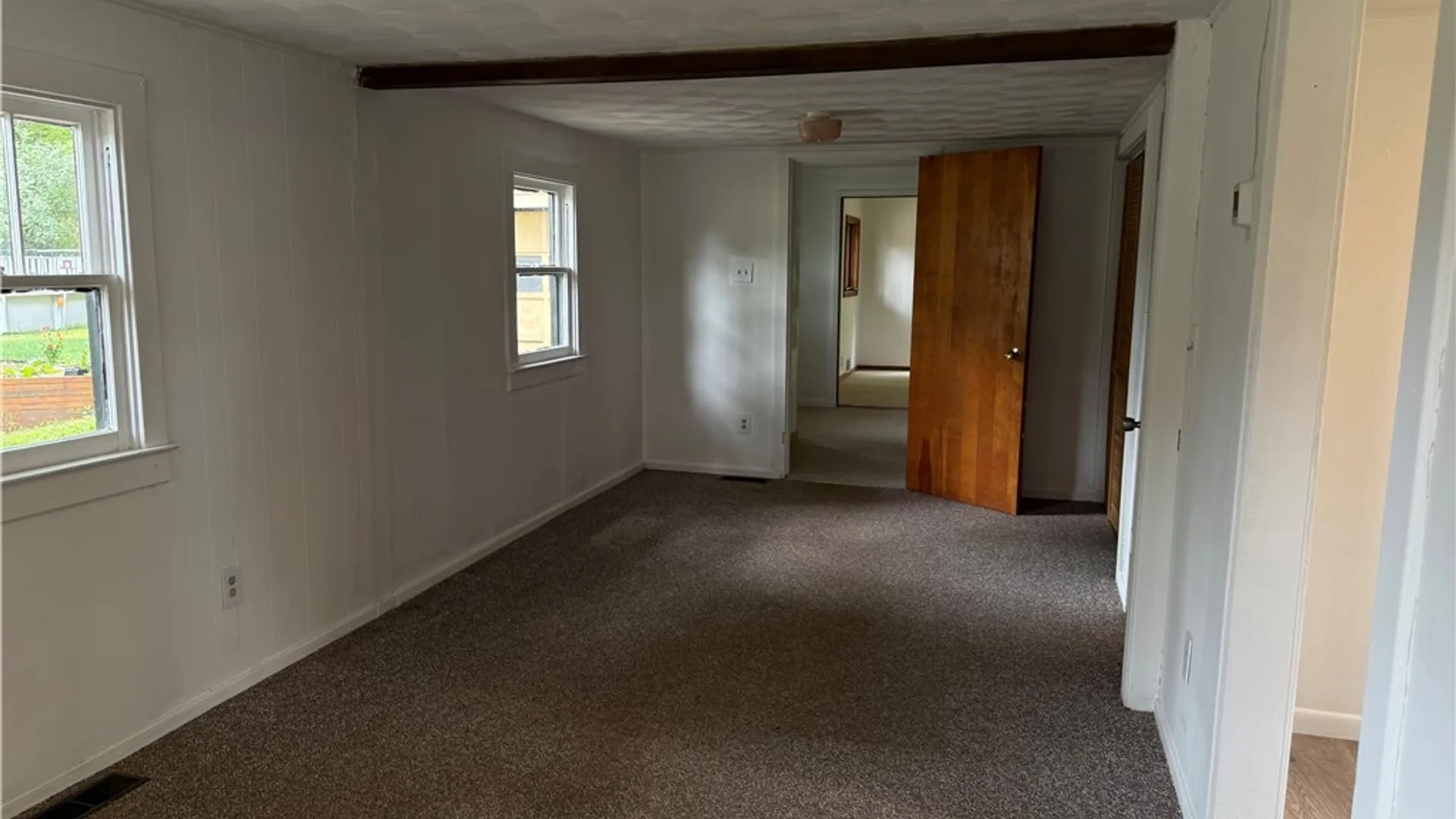 Property at 6892 Stanwix Avenue, Rome, NY 13440 4