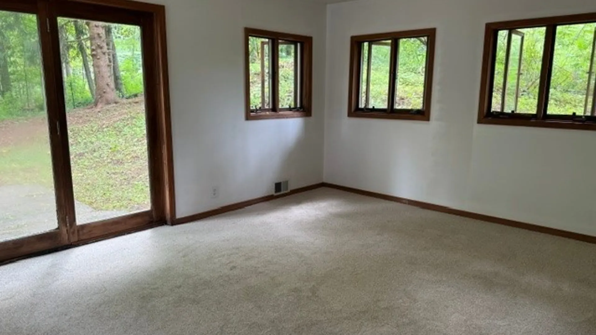 Property at 6892 Stanwix Avenue, Rome, NY 13440 7