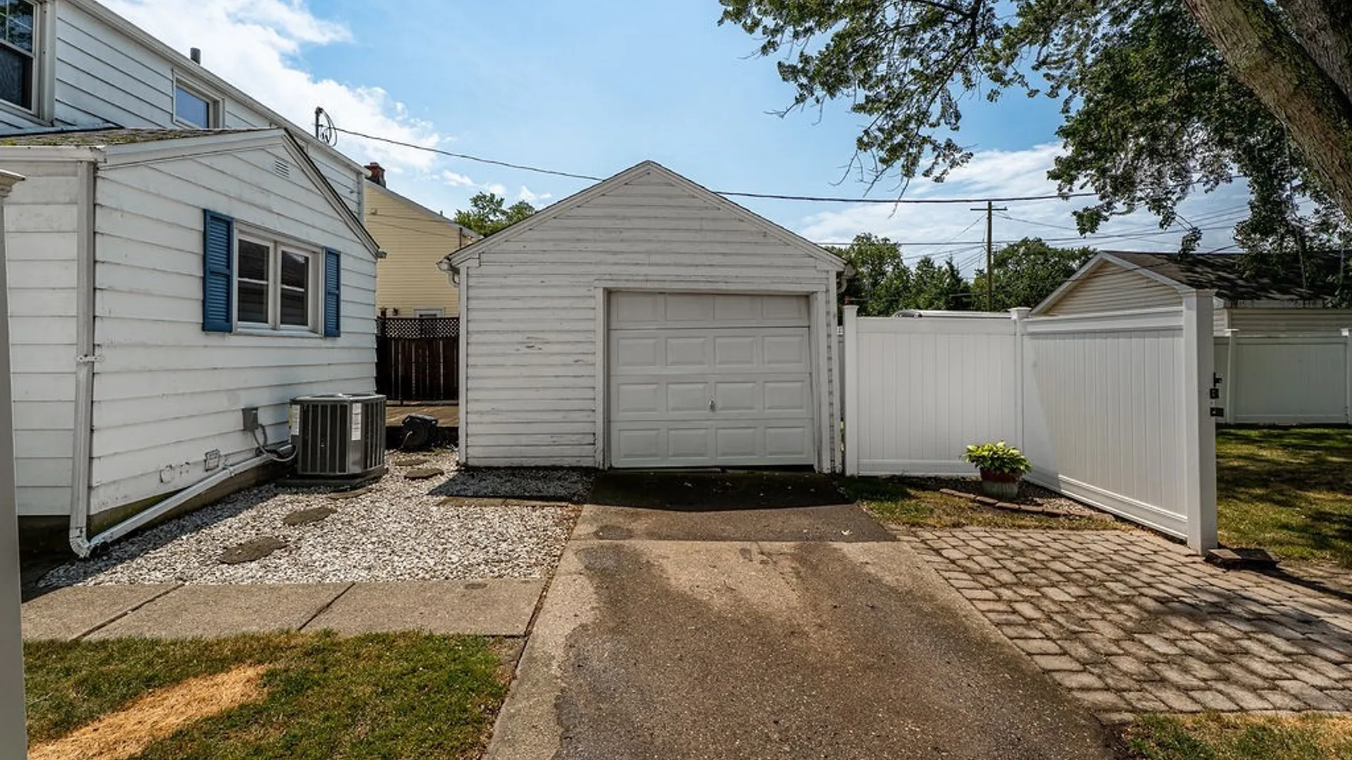 Property at 332 Belmont Avenue, Tonawanda, NY 14223 32