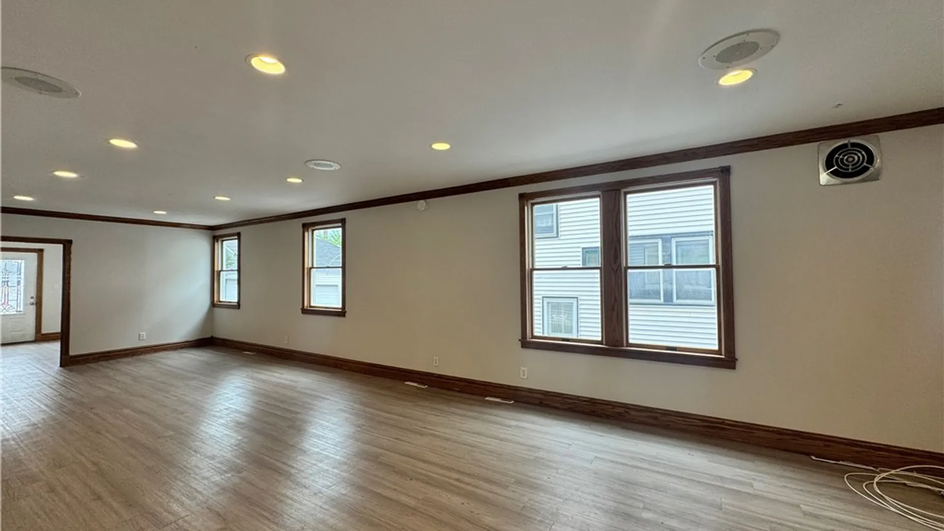Property at 1361 Hertel Avenue, Buffalo, NY 14216 10