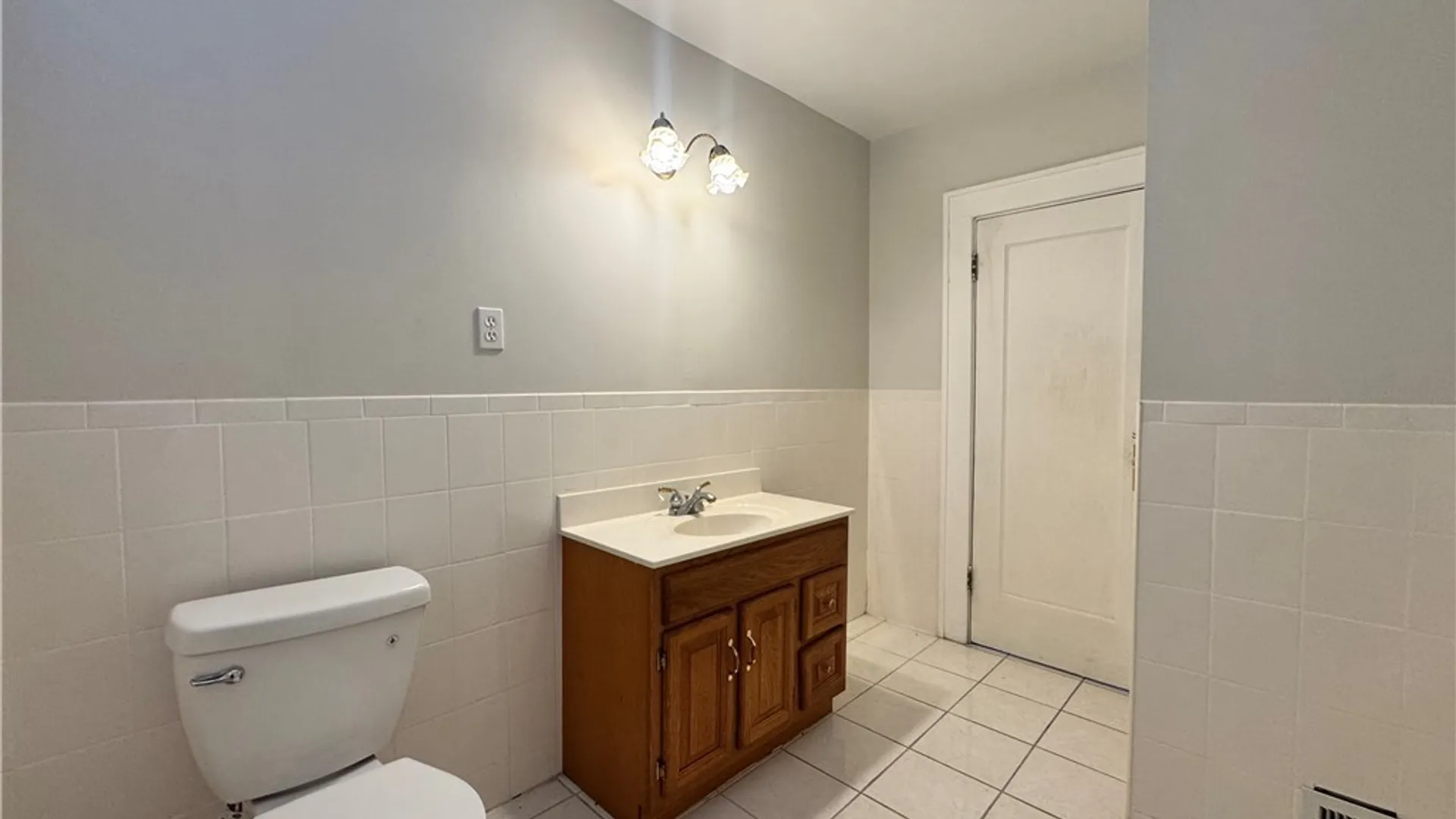 Property at 1361 Hertel Avenue, Buffalo, NY 14216 17