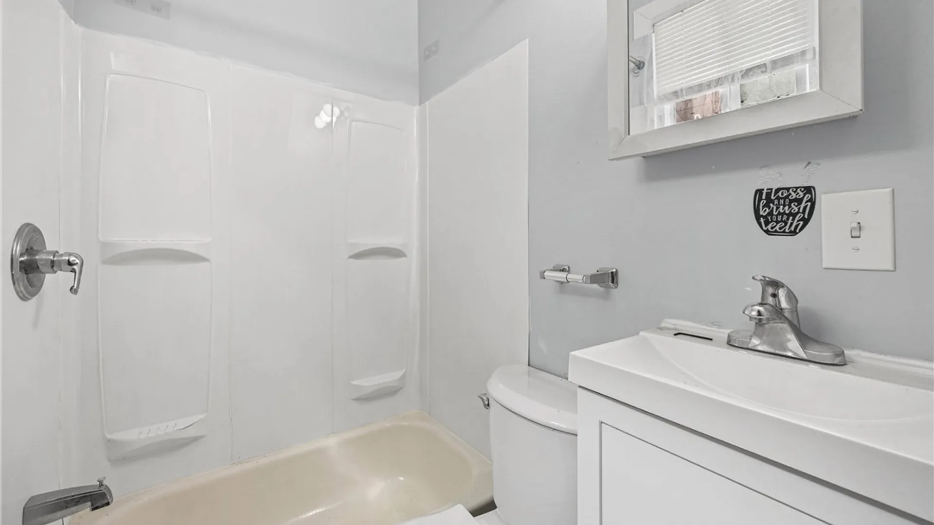 Property at 97 Rohr, Rochester, NY 14605 13
