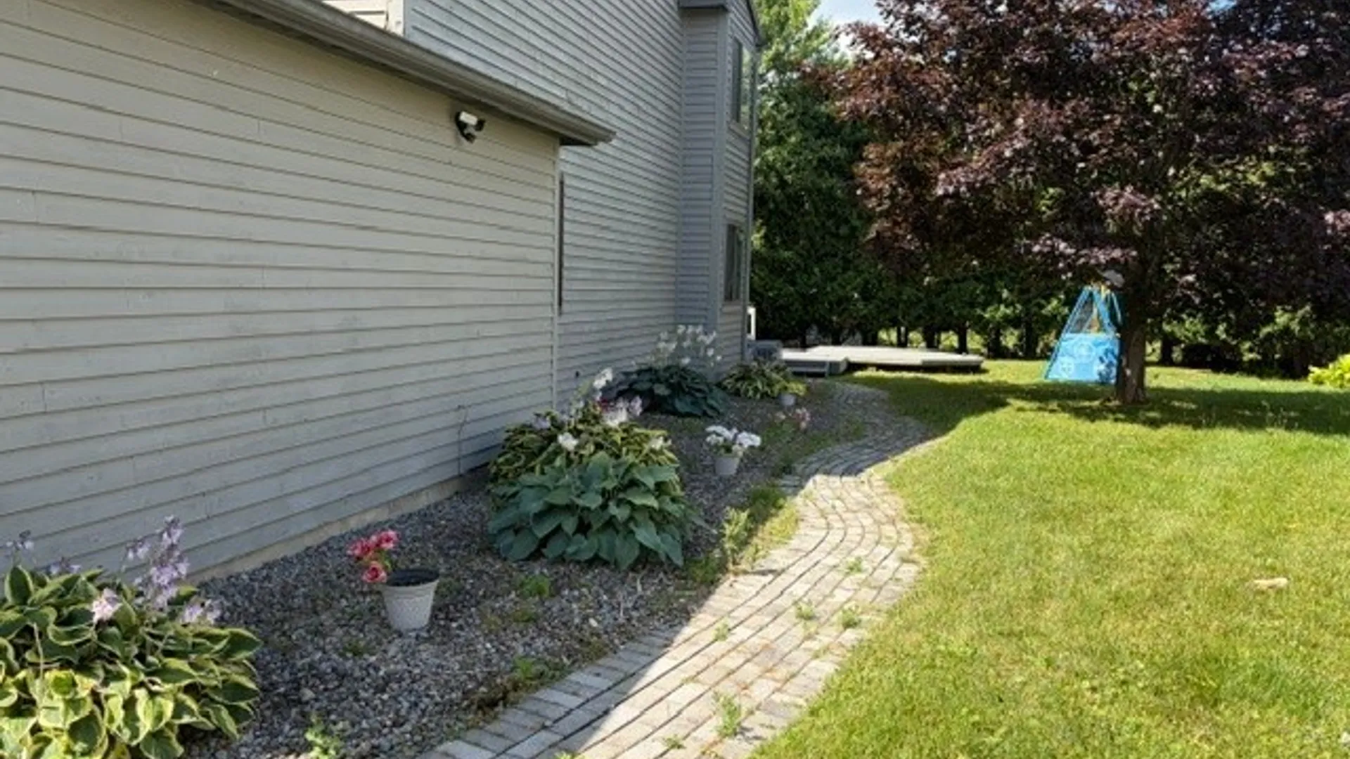 Property at 8226 Beehive Circle, Clay, NY 13090 3