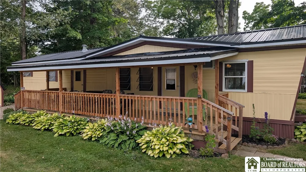 Property at 5 Lawndale Rd, Chautauqua, NY 14757
