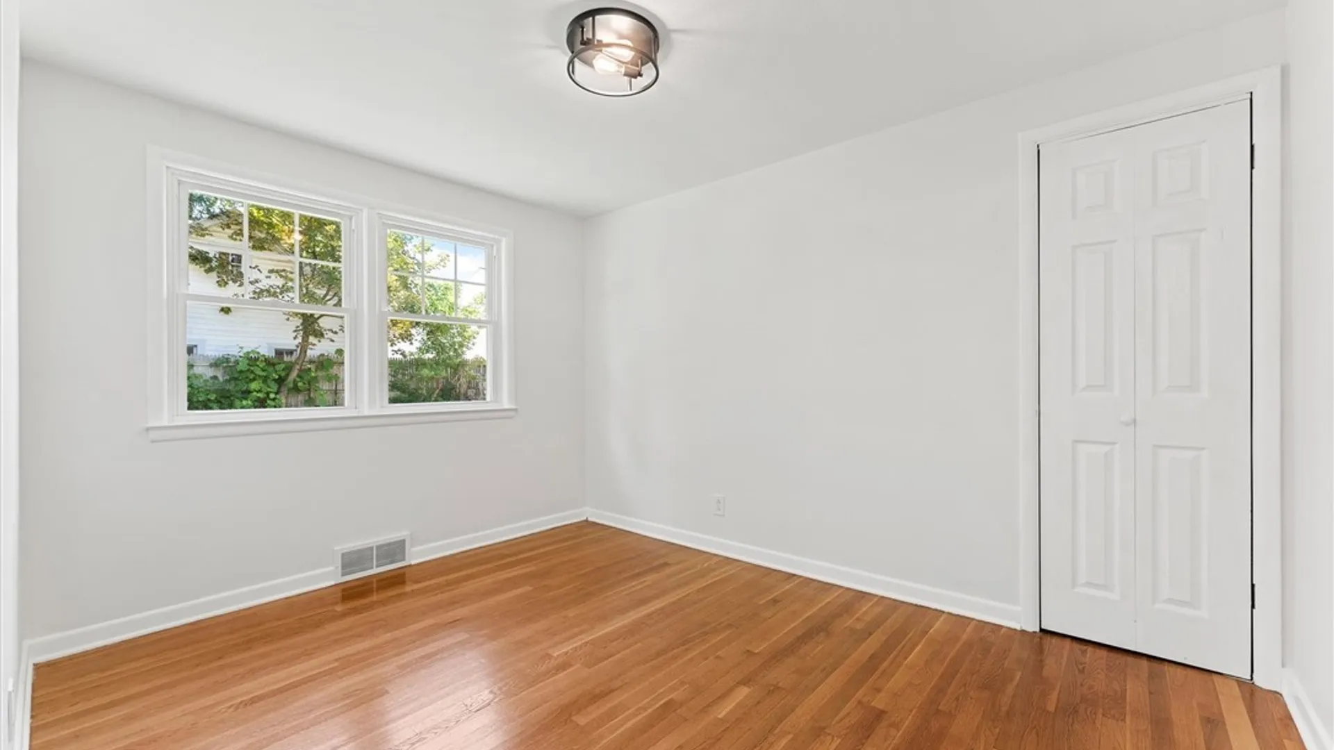 Property at 225 Wainwright Avenue, Syracuse, NY 13208 16