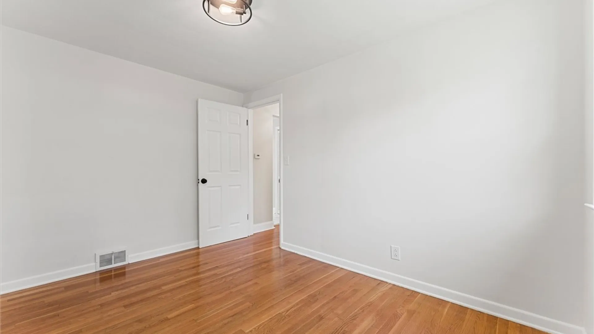 Property at 225 Wainwright Avenue, Syracuse, NY 13208 17