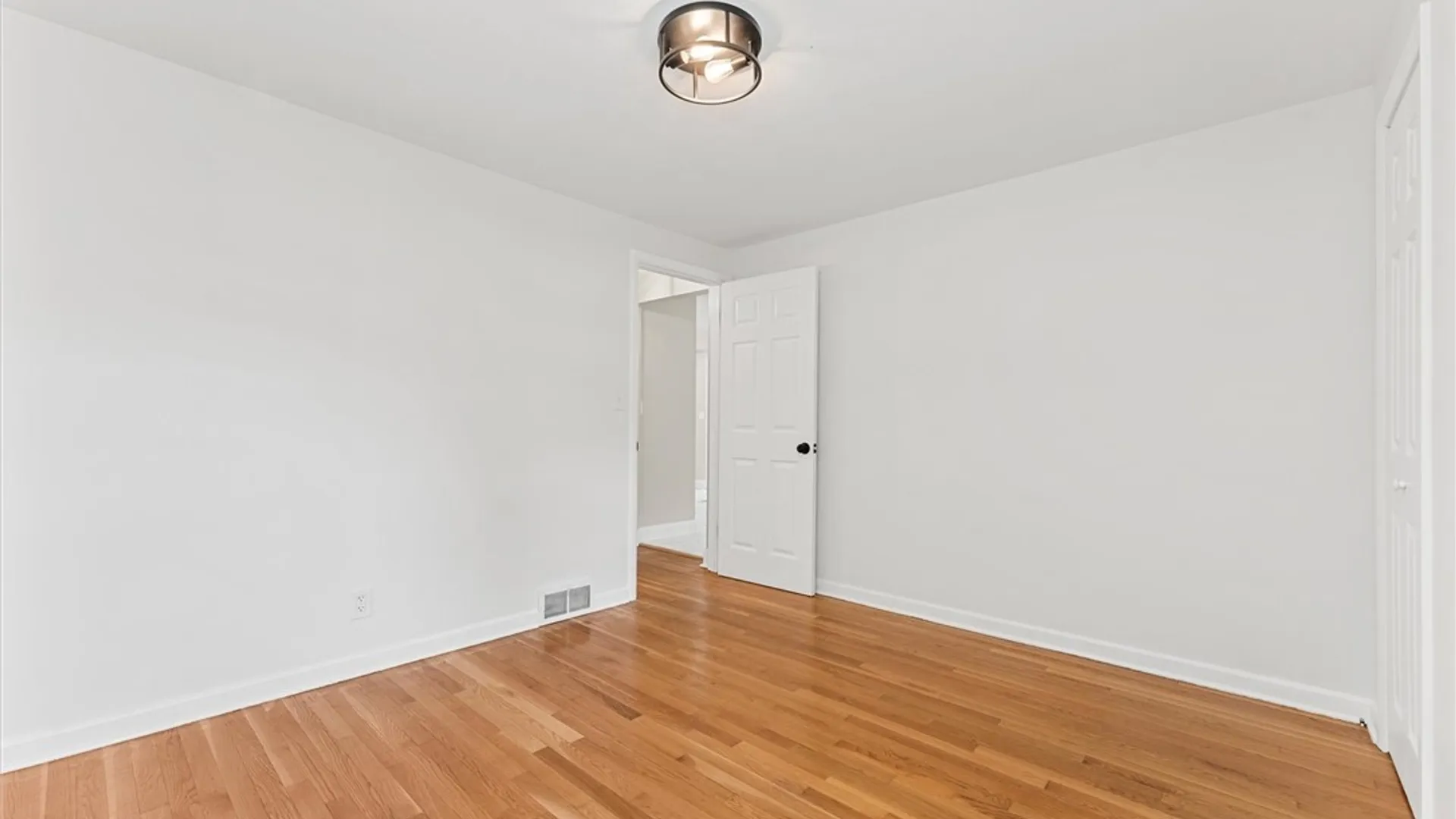 Property at 225 Wainwright Avenue, Syracuse, NY 13208 21