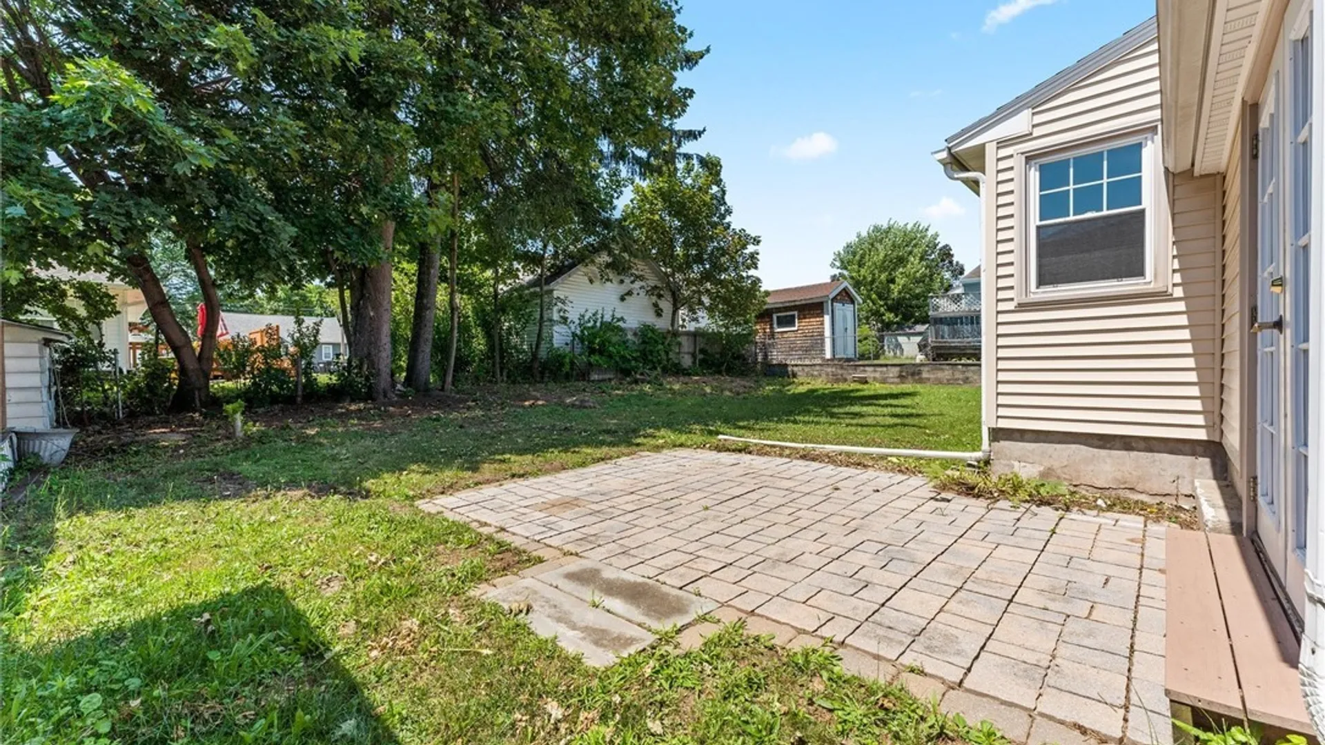 Property at 225 Wainwright Avenue, Syracuse, NY 13208 24