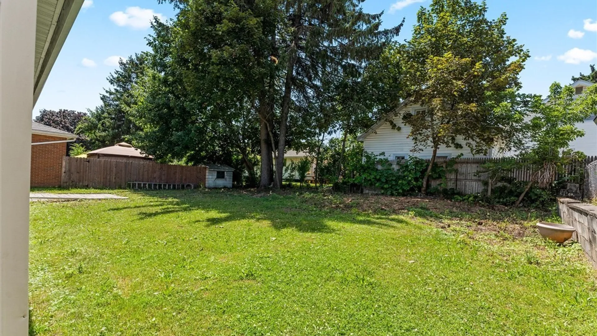 Property at 225 Wainwright Avenue, Syracuse, NY 13208 26