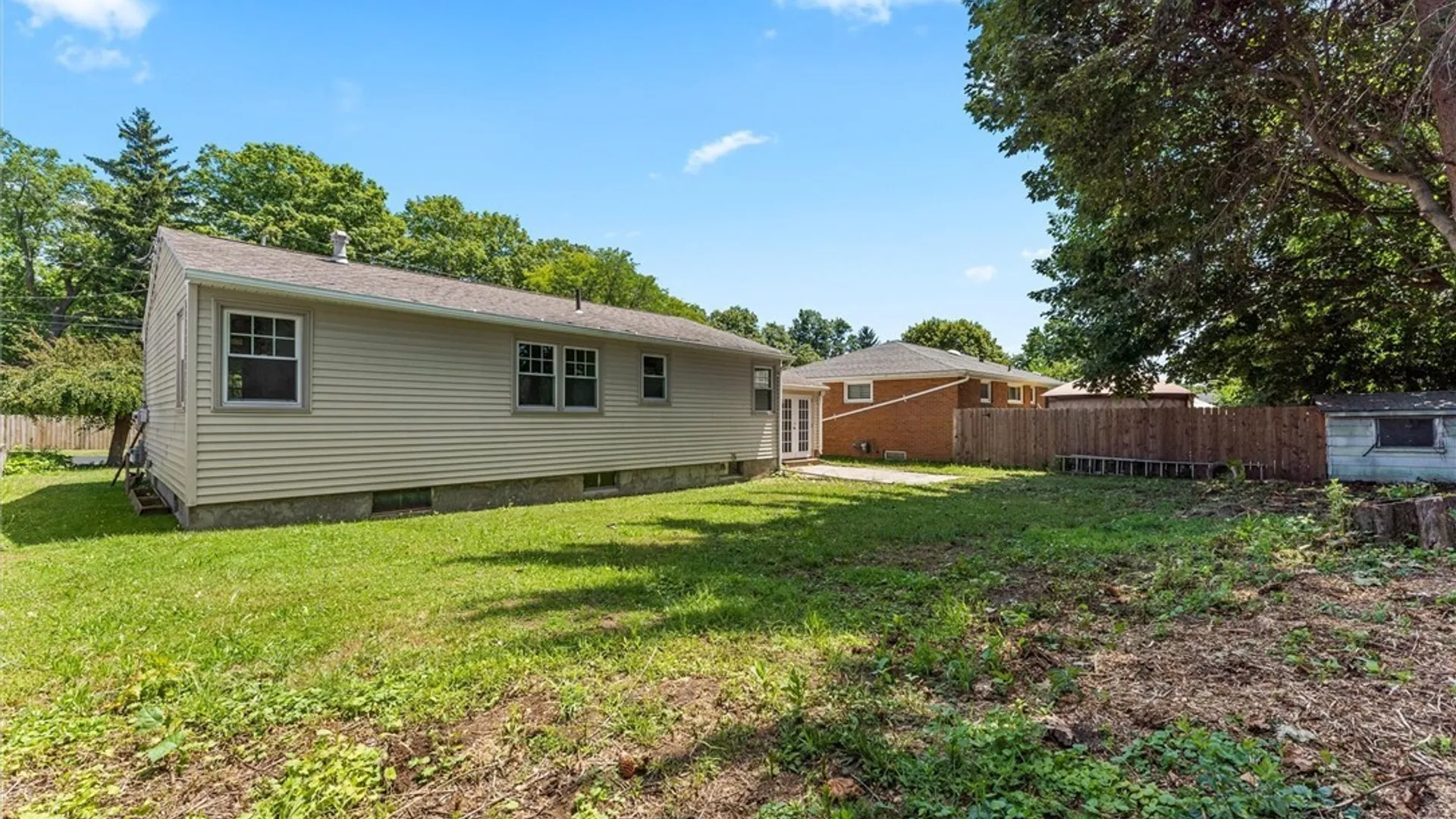 Property at 225 Wainwright Avenue, Syracuse, NY 13208 27