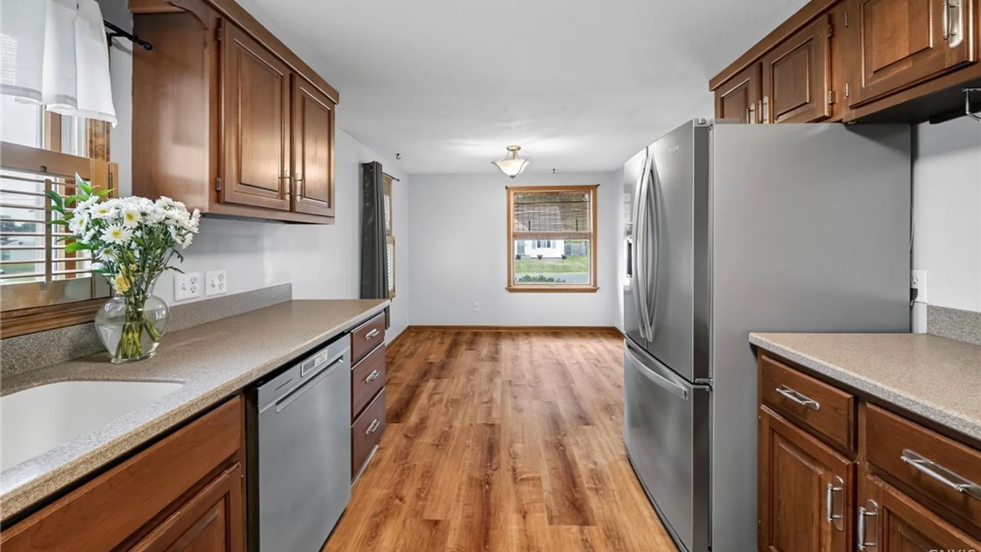 Property at 109 Marilyn Avenue, Salina, NY 13212 8