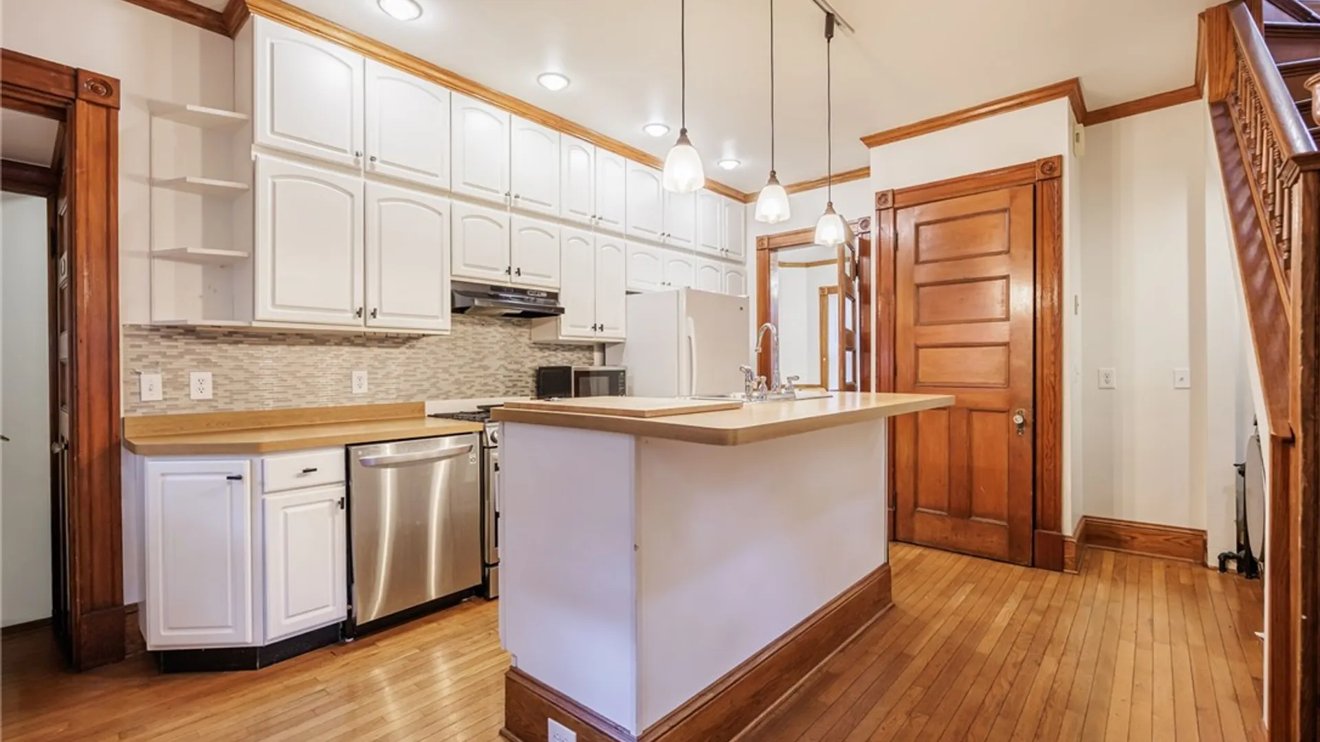 Property at 809 South Avenue, Rochester, NY 14620 10
