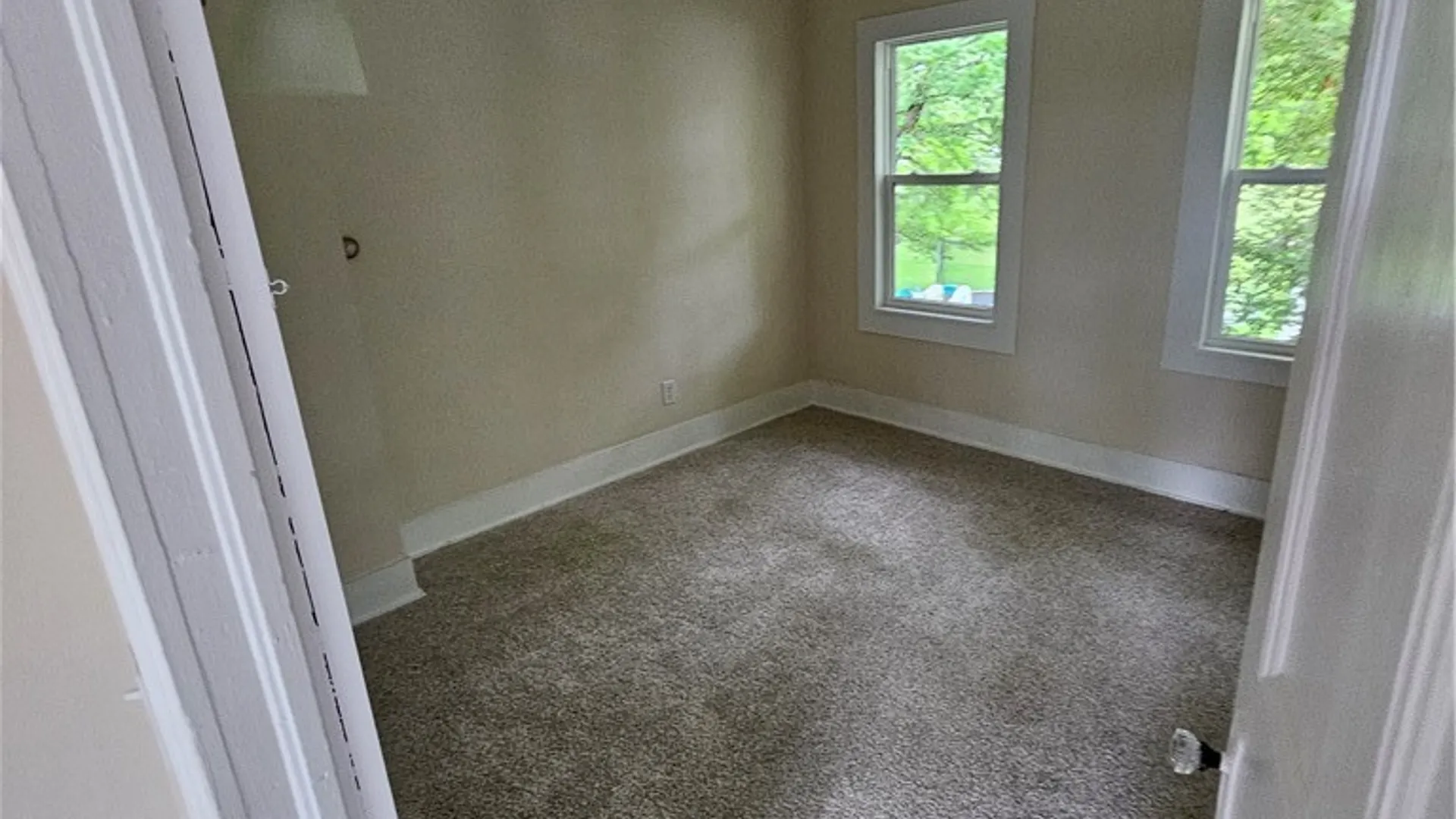 Property at 19 Perrine Street, Auburn, NY 13021 15