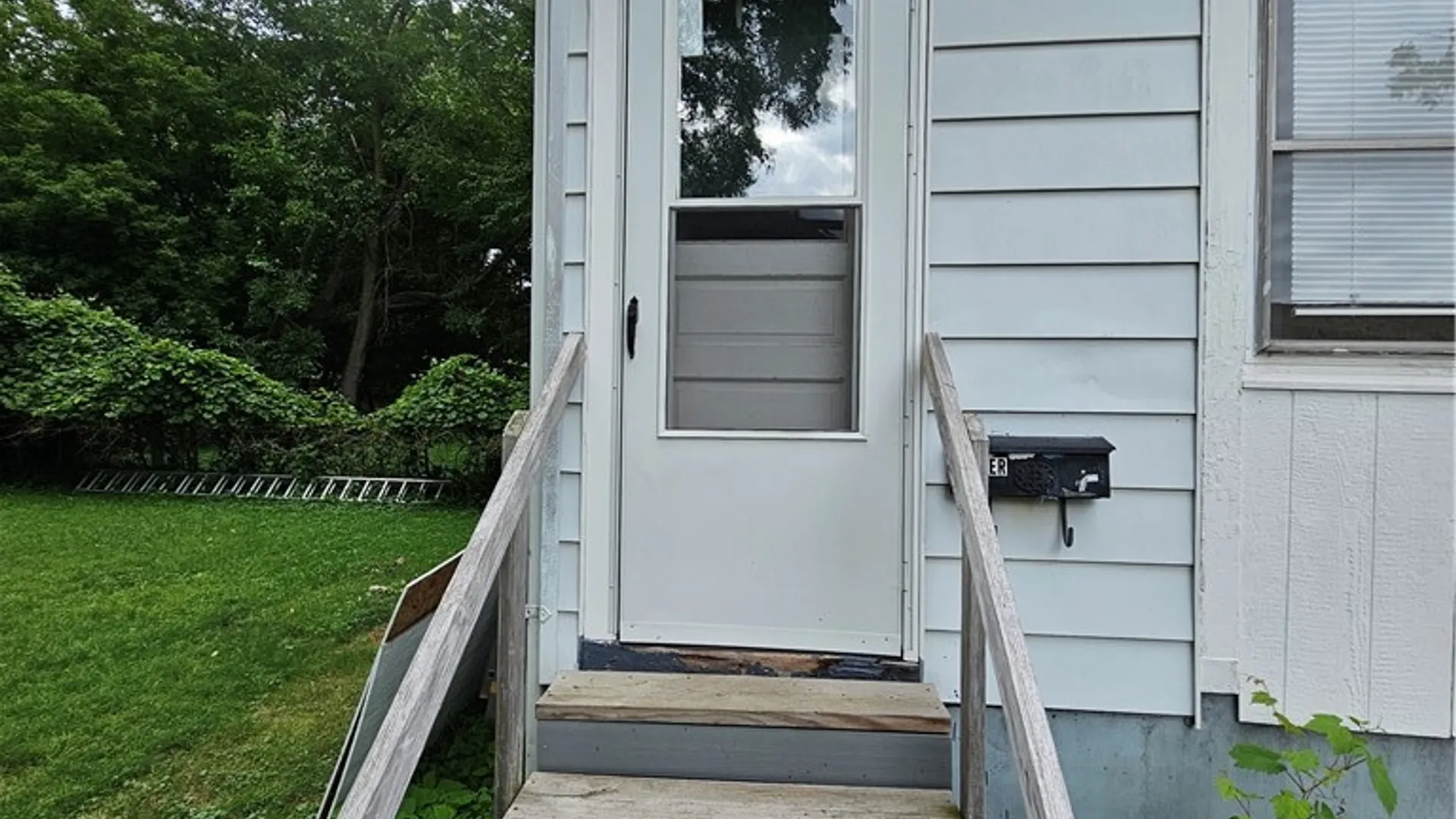 Property at 19 Perrine Street, Auburn, NY 13021 3