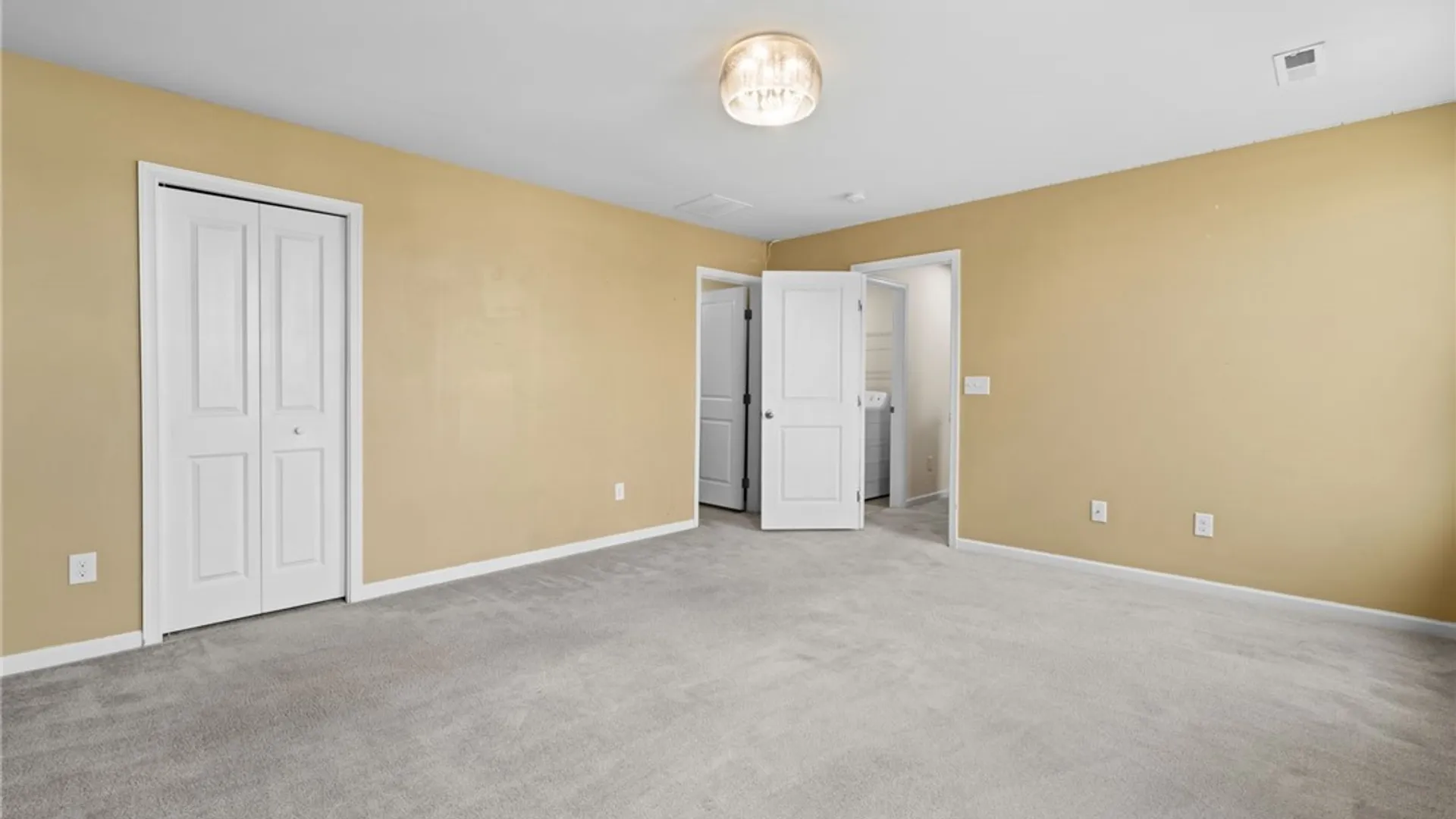 Property at 8661 Cobalt Drive, Cicero, NY 13039 16
