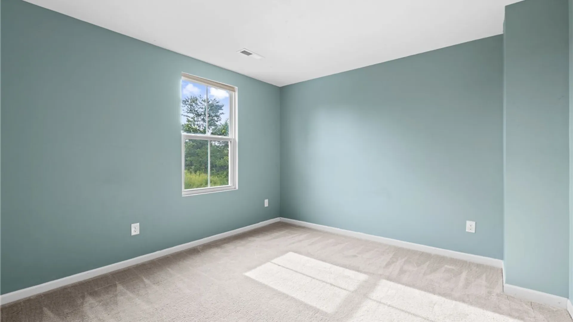Property at 8661 Cobalt Drive, Cicero, NY 13039 21