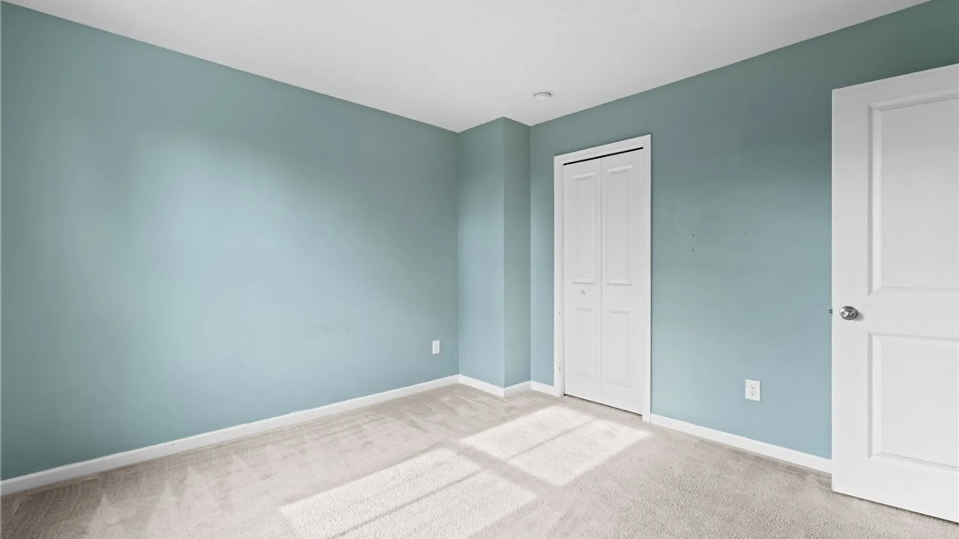 Property at 8661 Cobalt Drive, Cicero, NY 13039 22