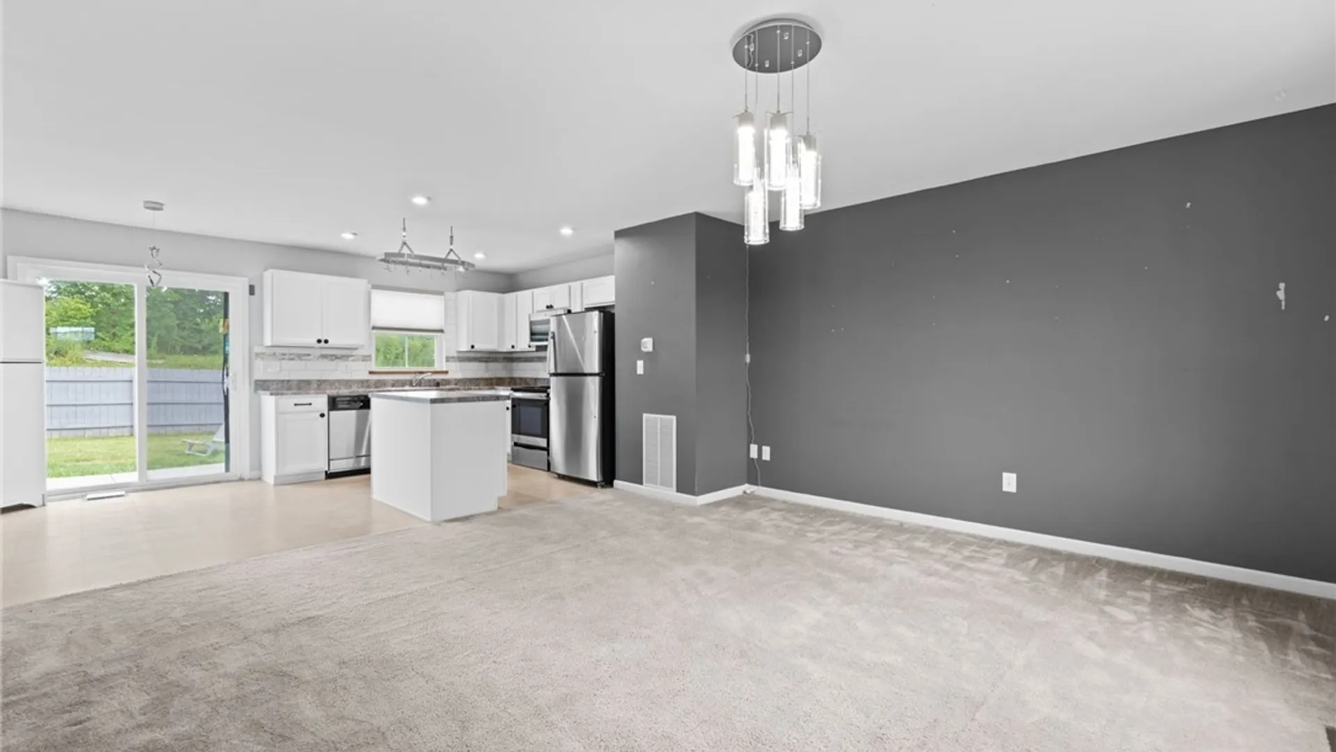 Property at 8661 Cobalt Drive, Cicero, NY 13039 6