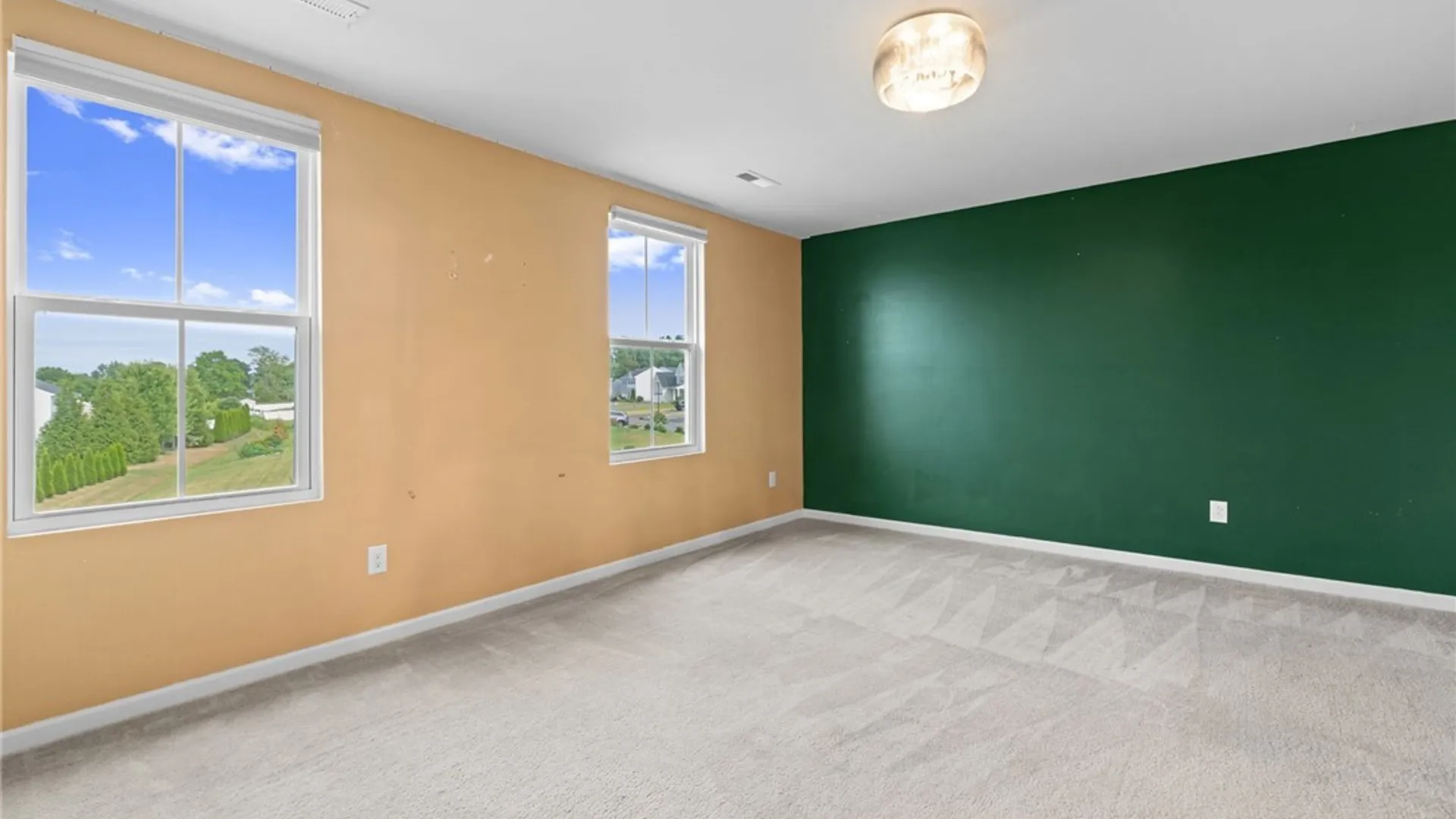 Property at 8661 Cobalt Drive, Cicero, NY 13039 14