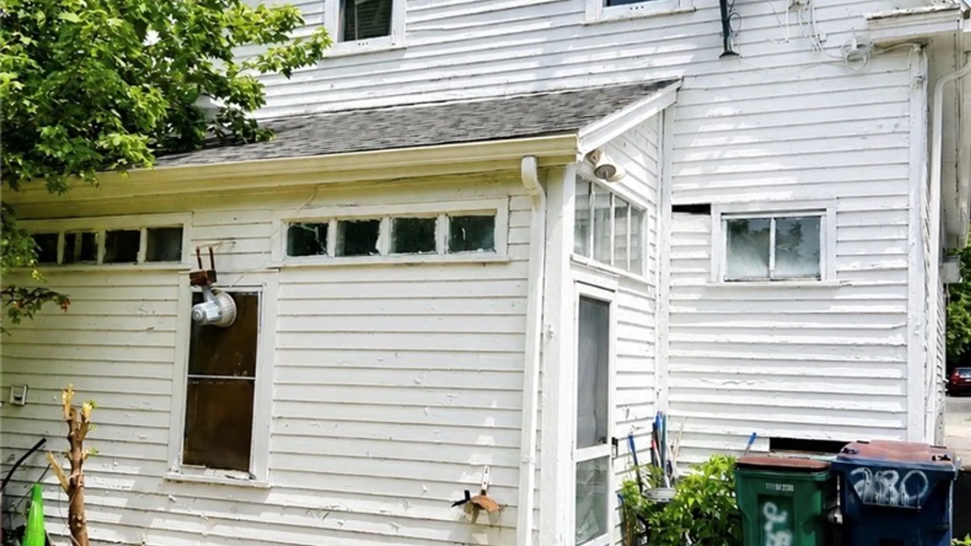 Property at 280 Dewitt Street, Buffalo, NY 14213 15