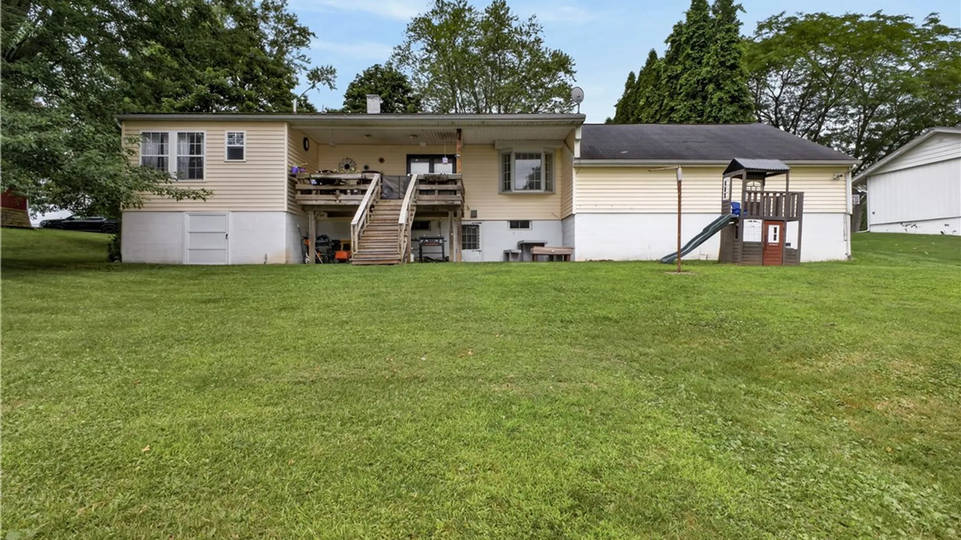 Property at 181 Slosson Lane, Geneva City, NY 14456 3
