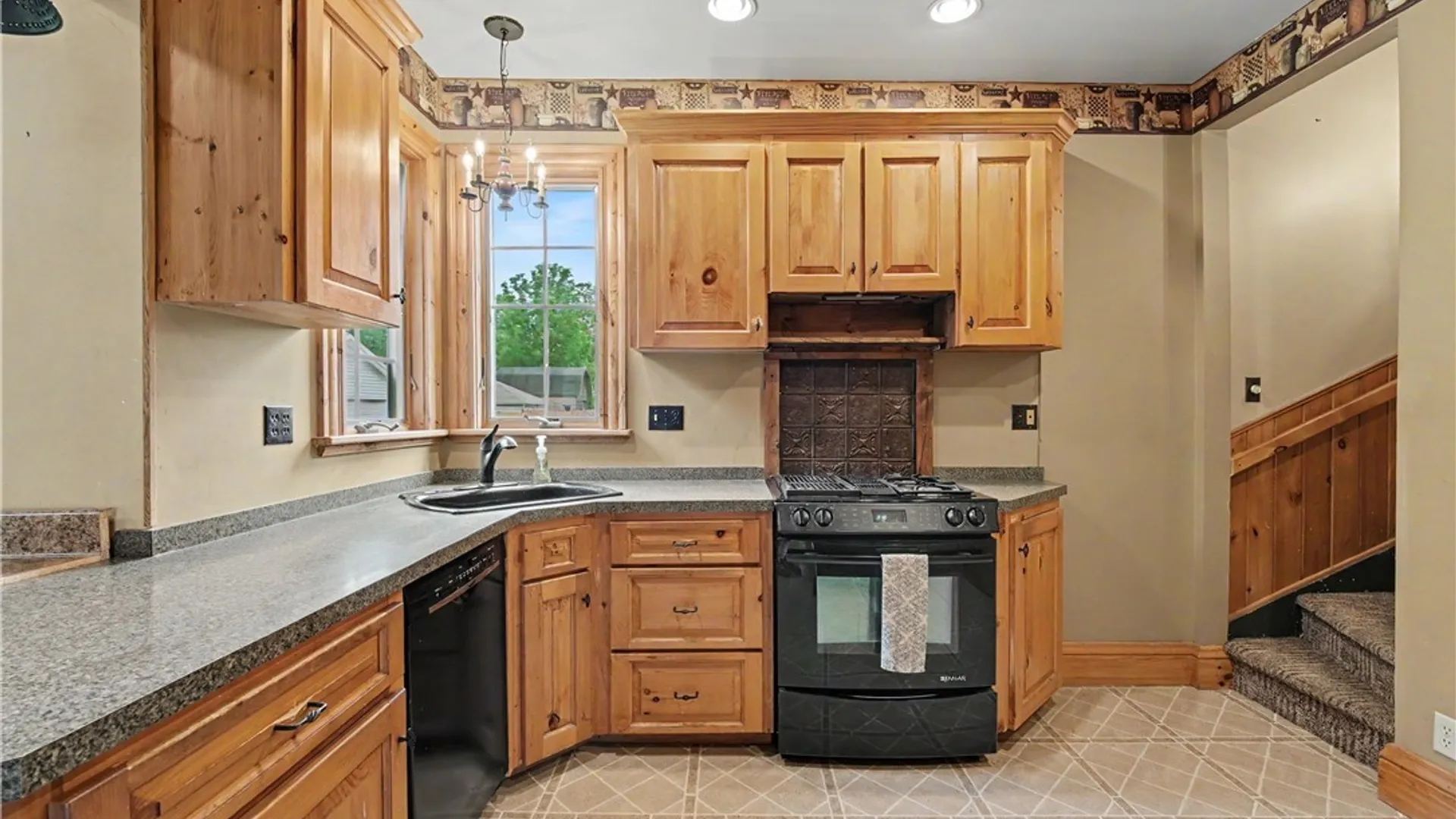 Property at 18 Maple Street, Arcade, NY 14009 4