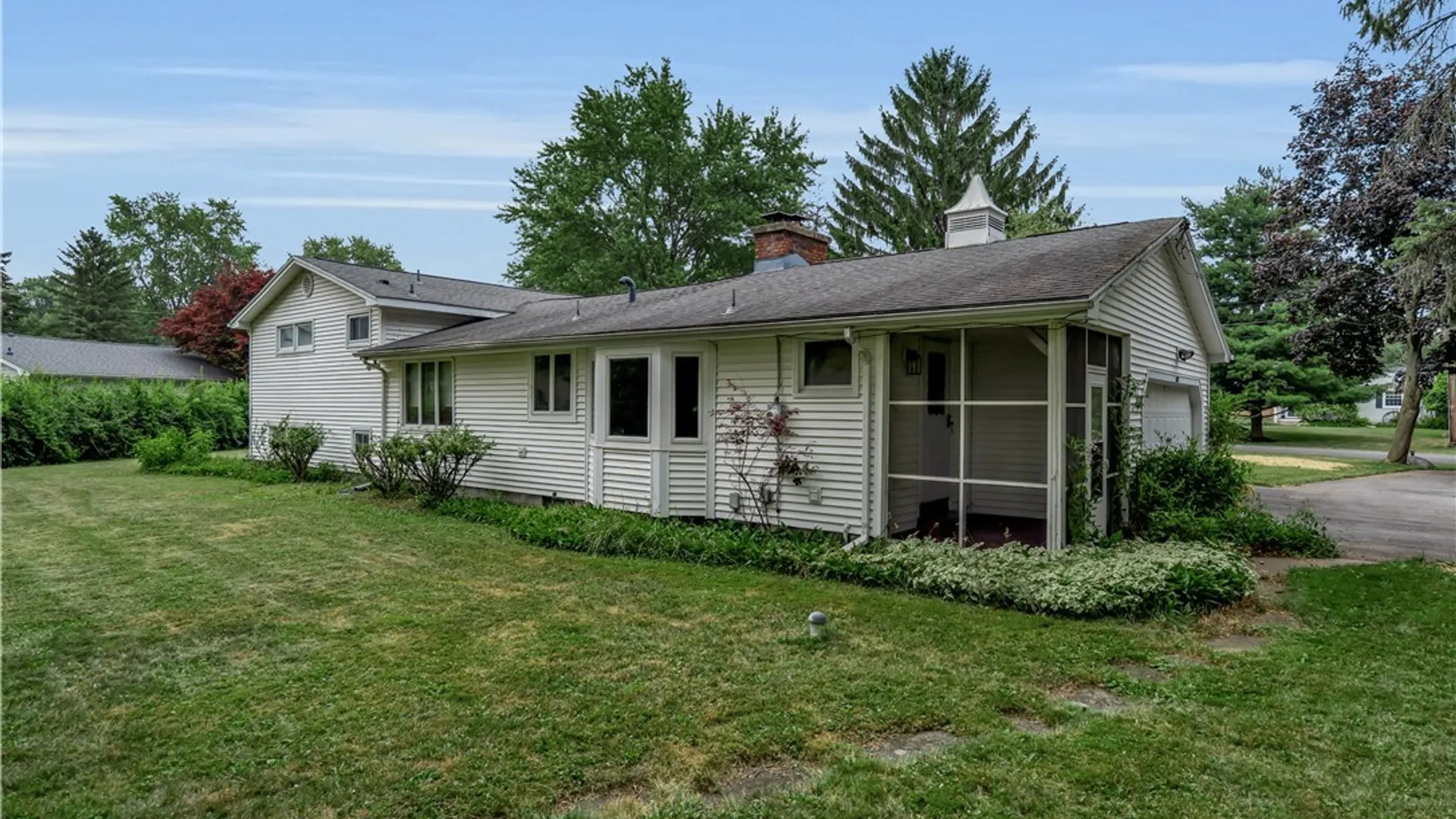 Property at 5872 Kamner Drive, Clarence, NY 14032 42
