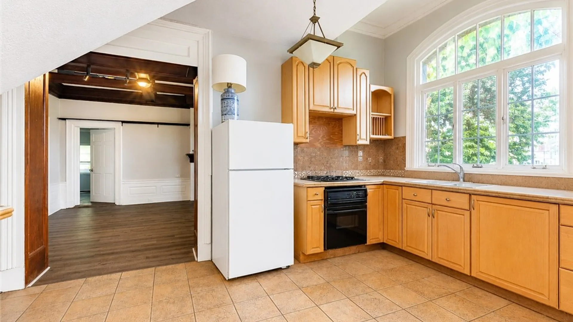 Property at 1041 Lake Avenue, Rochester, NY 14613 4