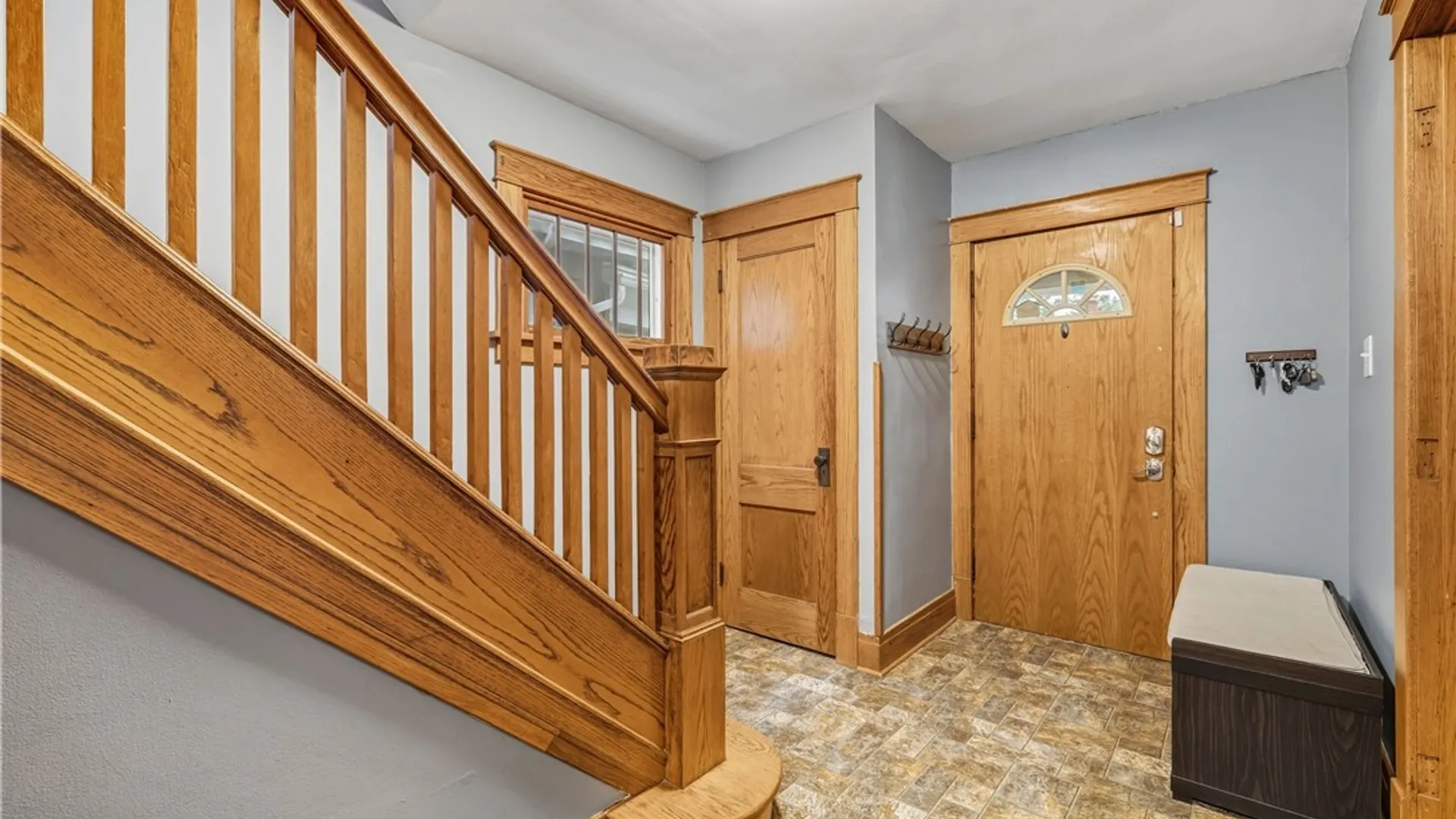 Property at 2254 Niagara Avenue, Niagara Falls, NY 14305 4