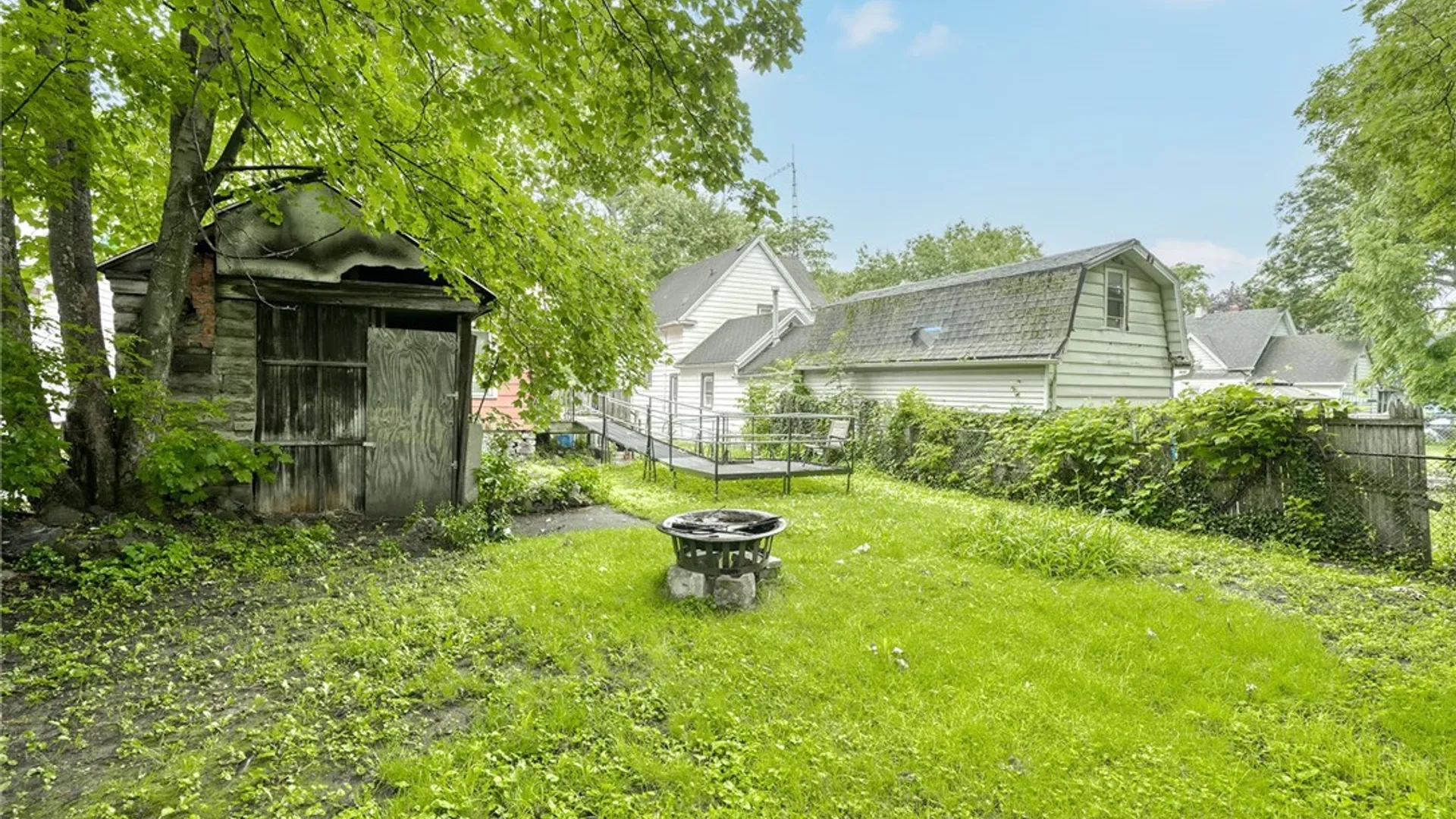 Property at 177 6th St, Rochester, NY 14605 17